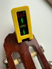 Cover for guitar tuner: UniTune clip