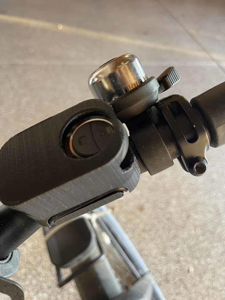 Garage Door Opener on a Bicycle at MKE Gadgets #210 — thumbnail 2