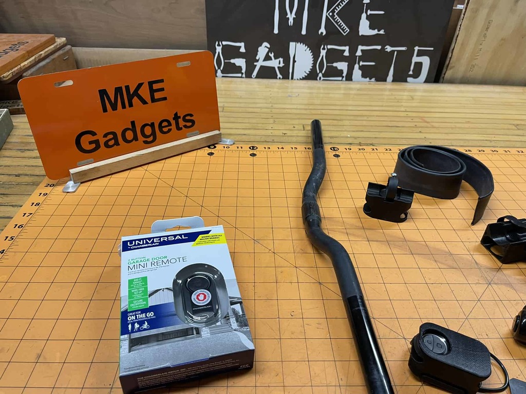Garage Door Opener on a Bicycle at MKE Gadgets #210 — thumbnail 5