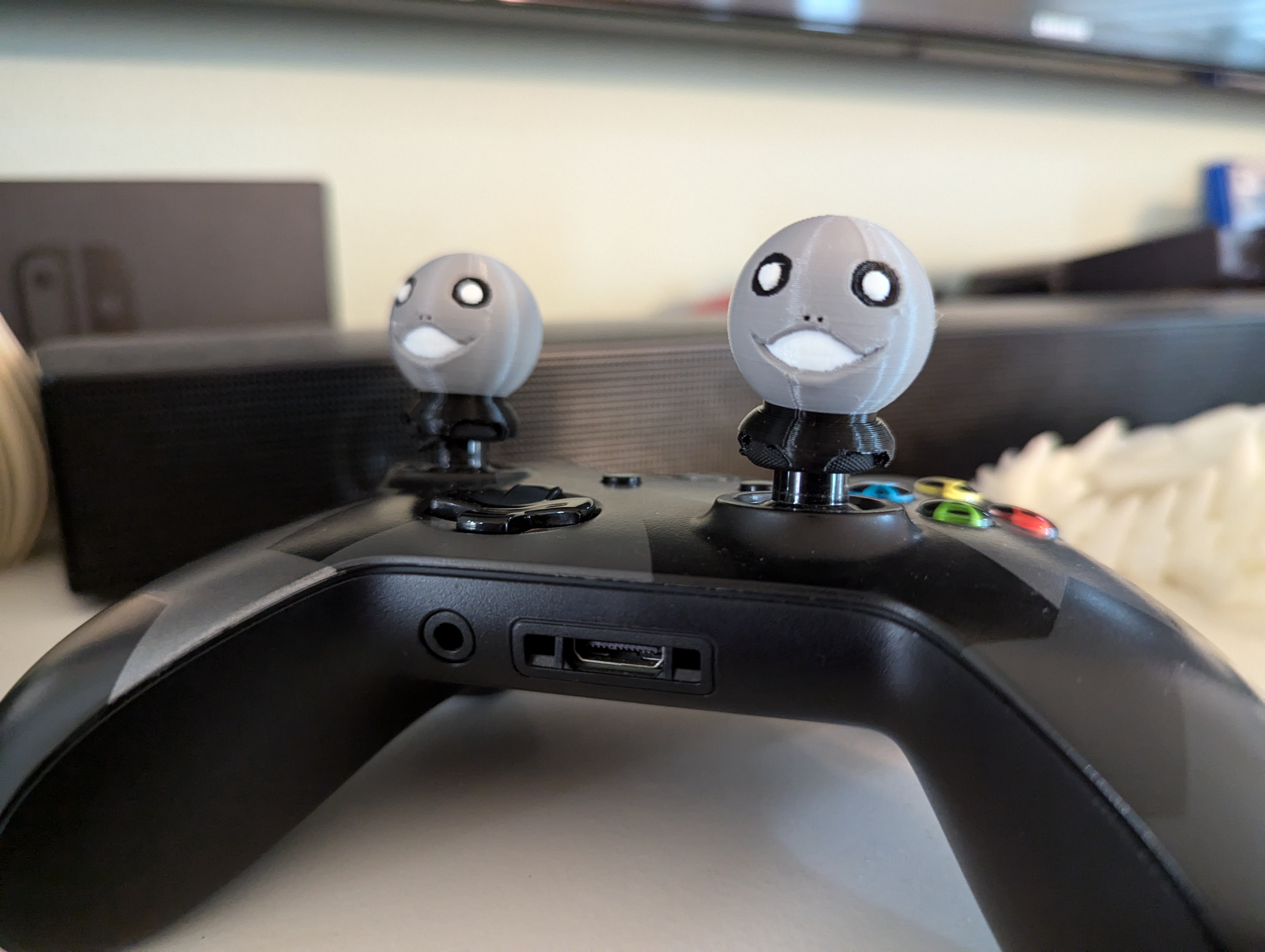 Emil Thumbstick Cap for Xbox Controllers