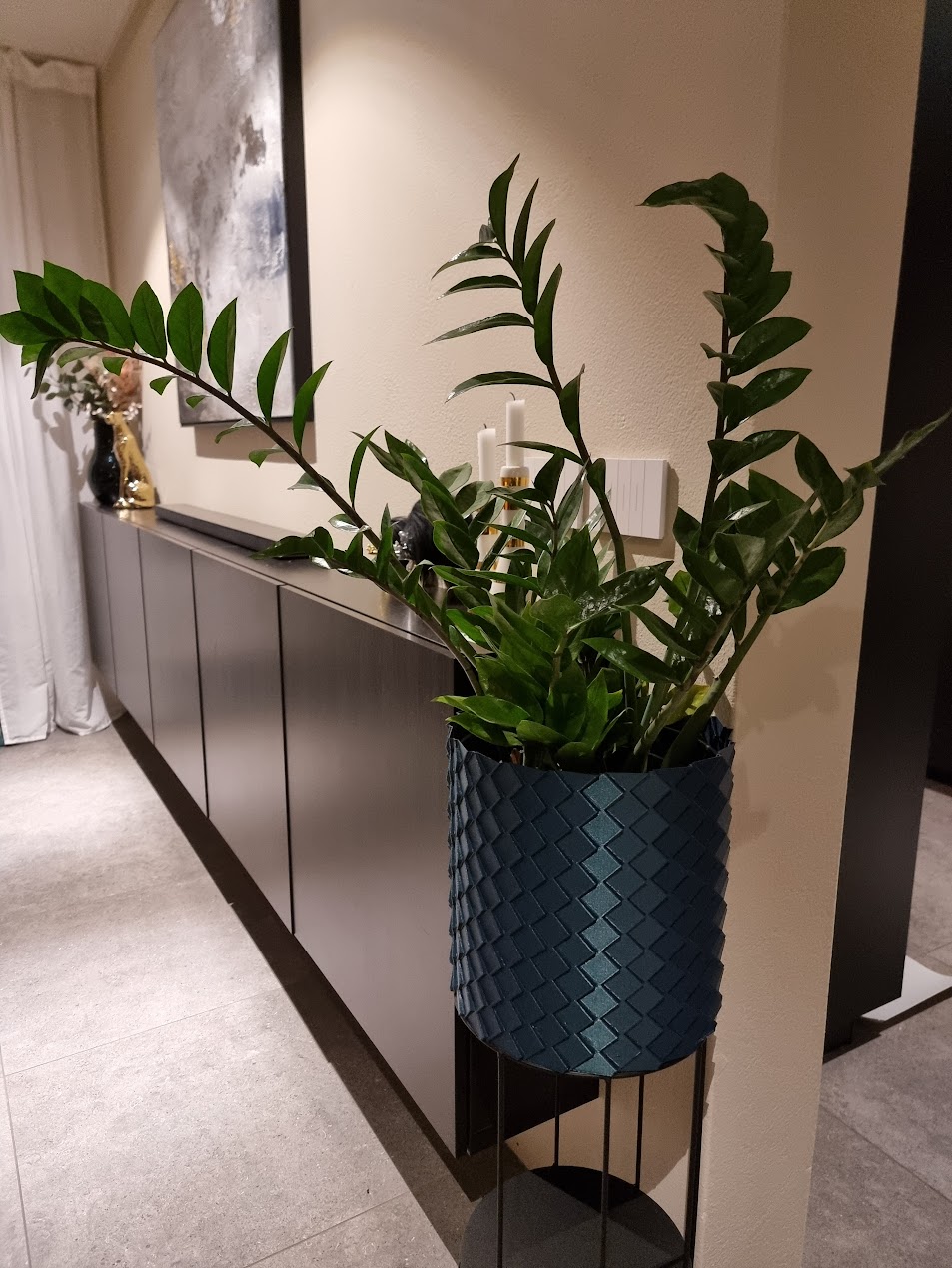 Dragon Scales Pot and Planter 260x260mm