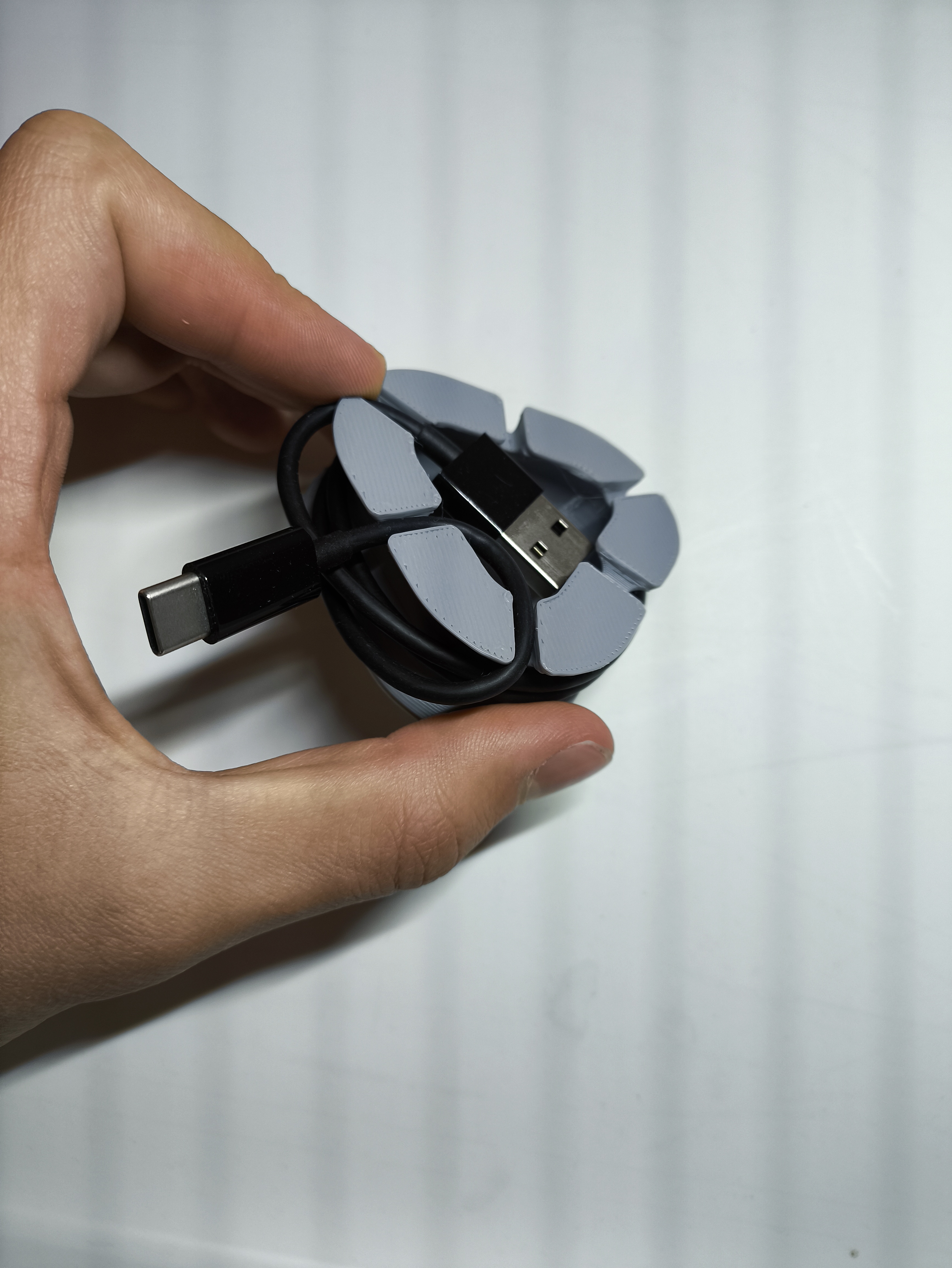 Cable coil organiser por Veselý Teo Descargar modelo STL gratuito