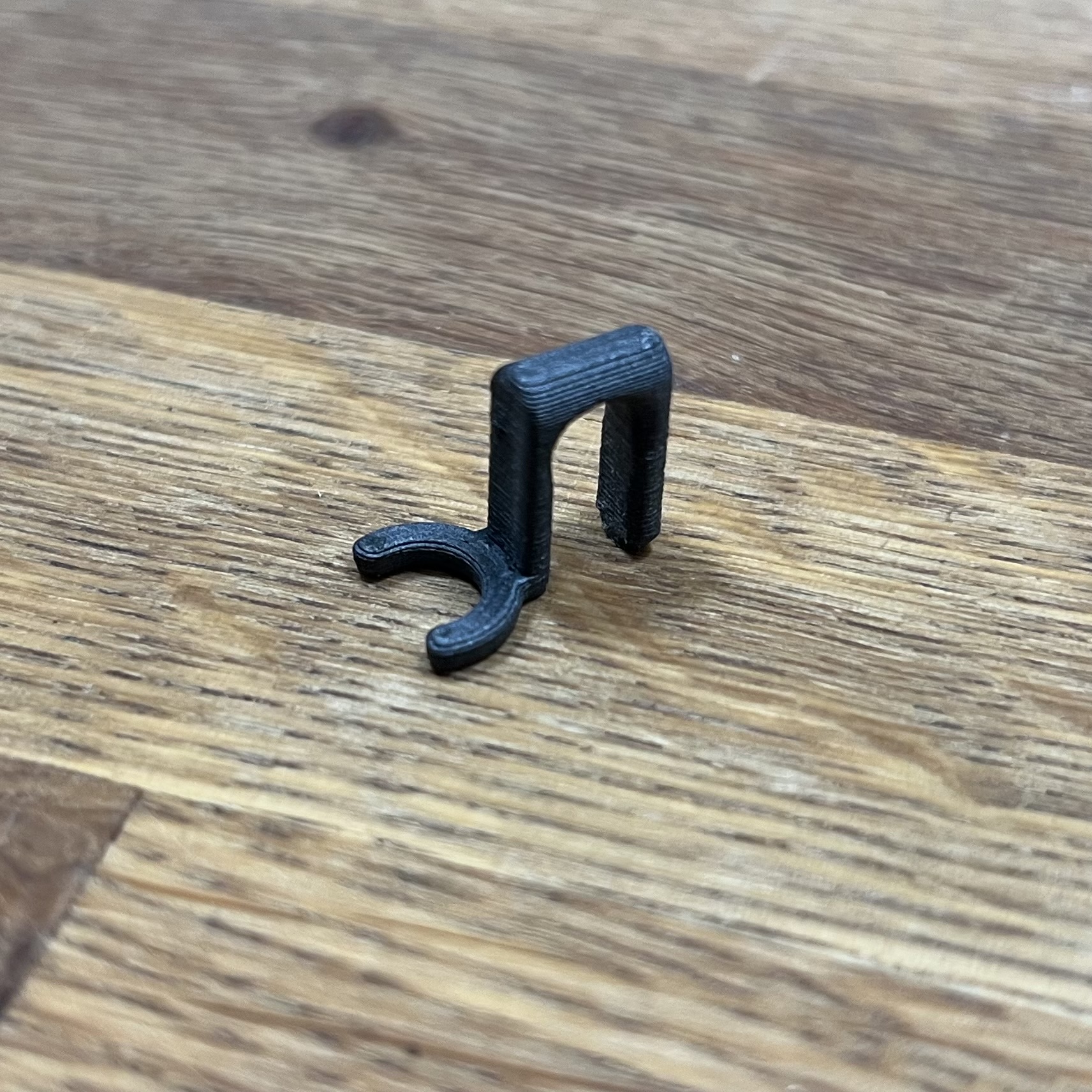 Minimalistic SKÅDIS Noga Teddy Burr holder