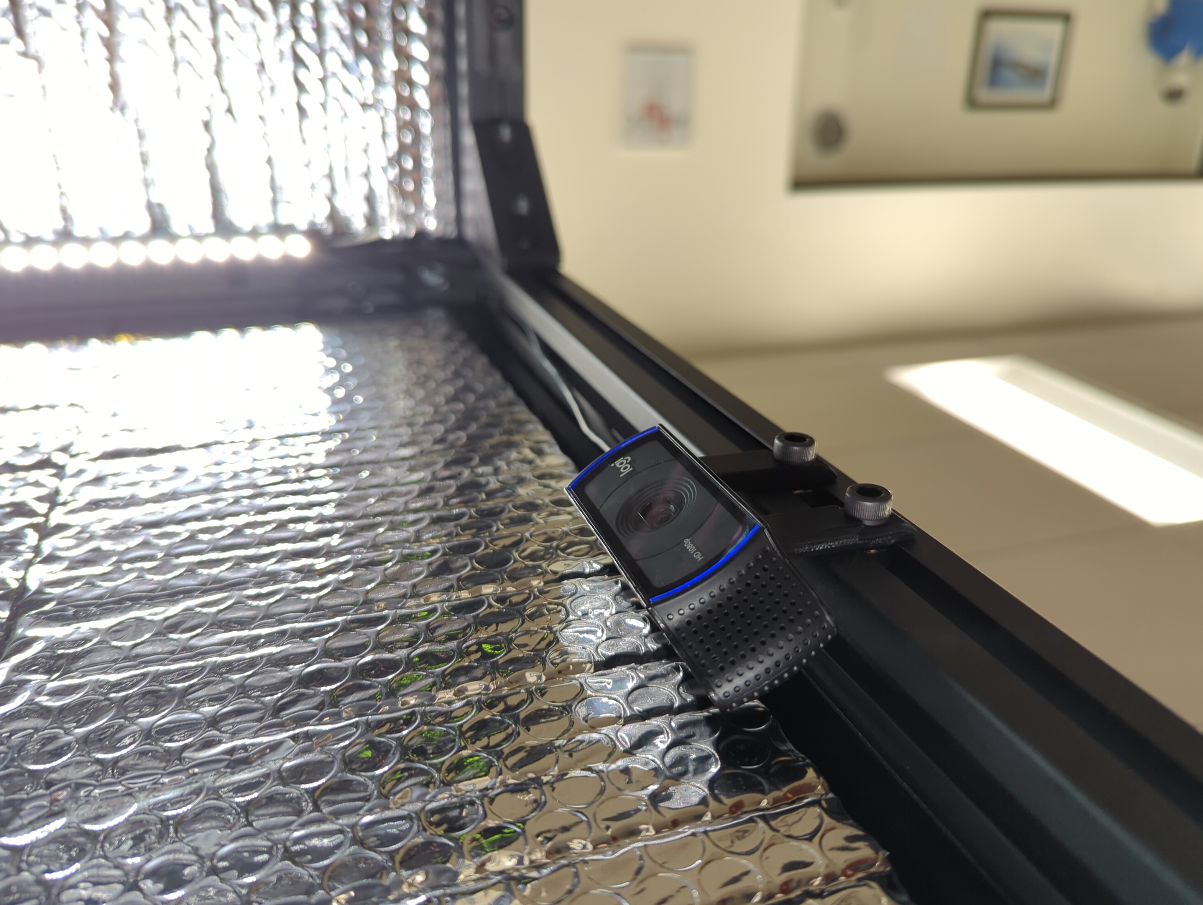 C920 Extrusion Mount