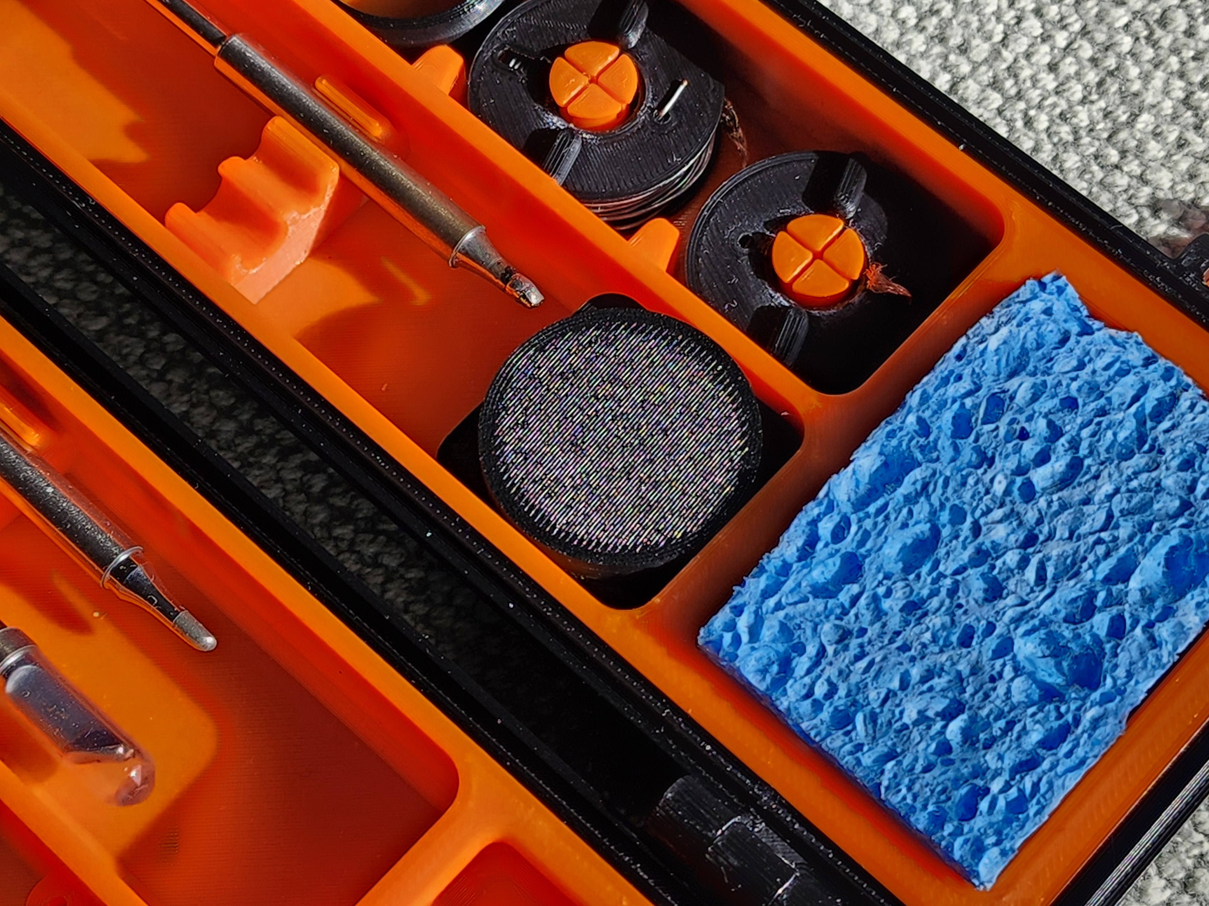 Screw-Top Flux Jar for Rugged Pinecil/TS100/TS80 Case (V2) 3D model thumbnail