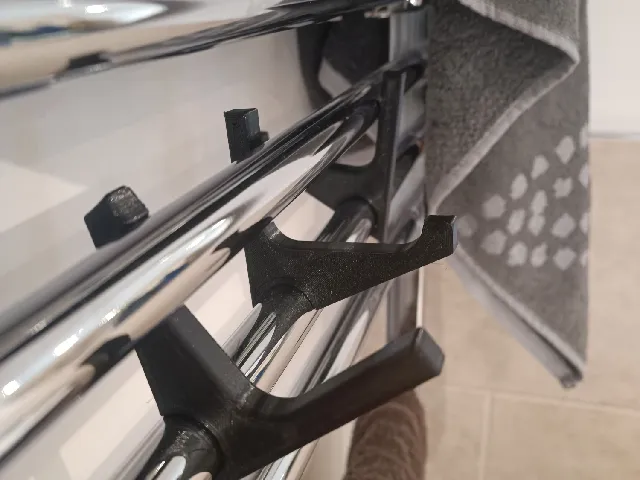 Towel rail hook 22mm pipe - parametric