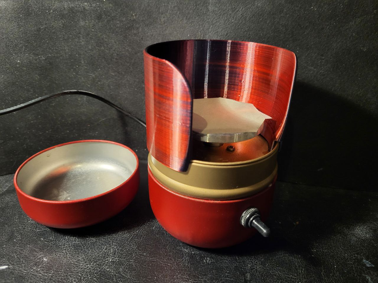 Splash guards for mini pottery wheel