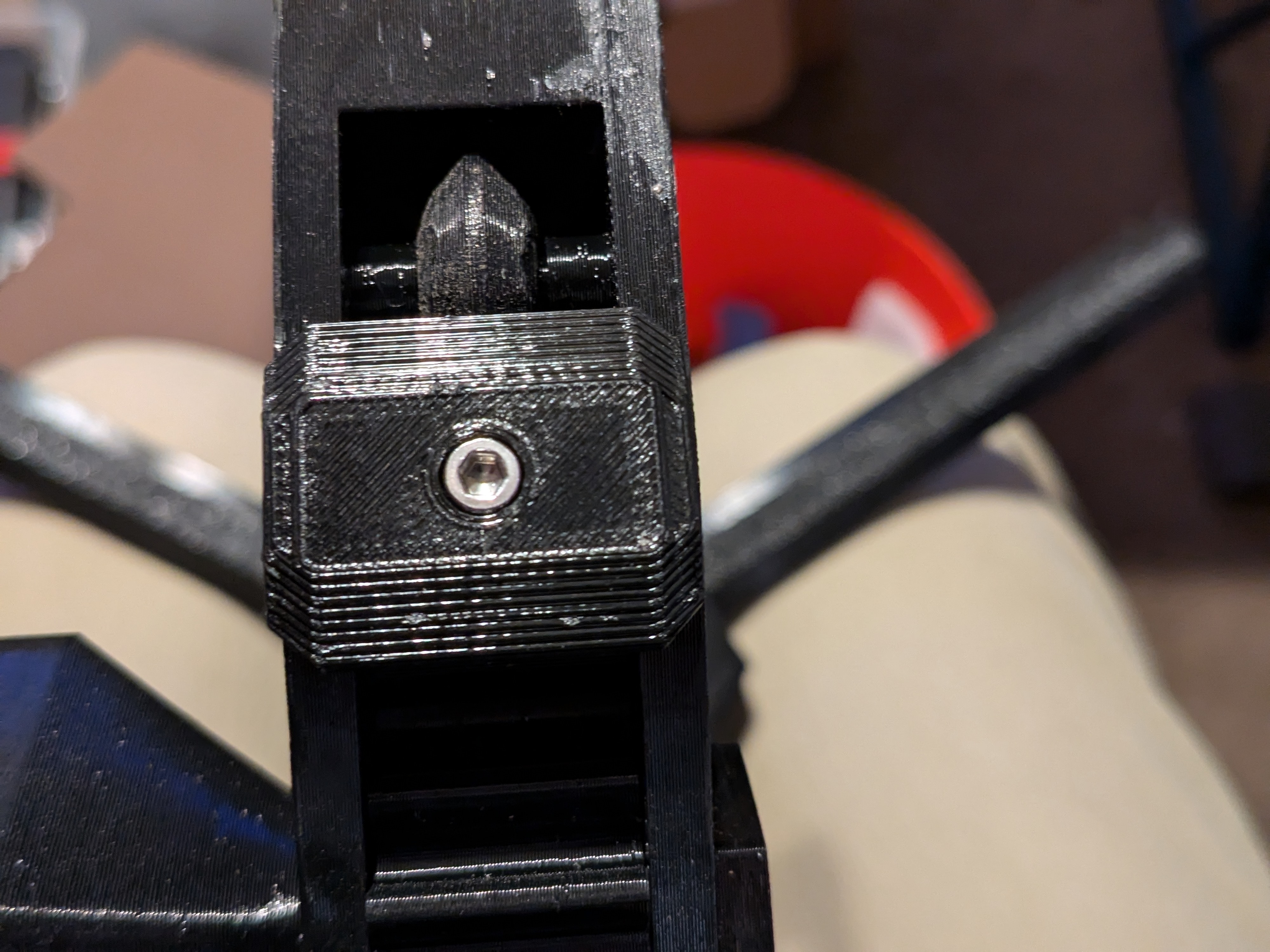 Threaded insert press carriage stop — miniatura 2