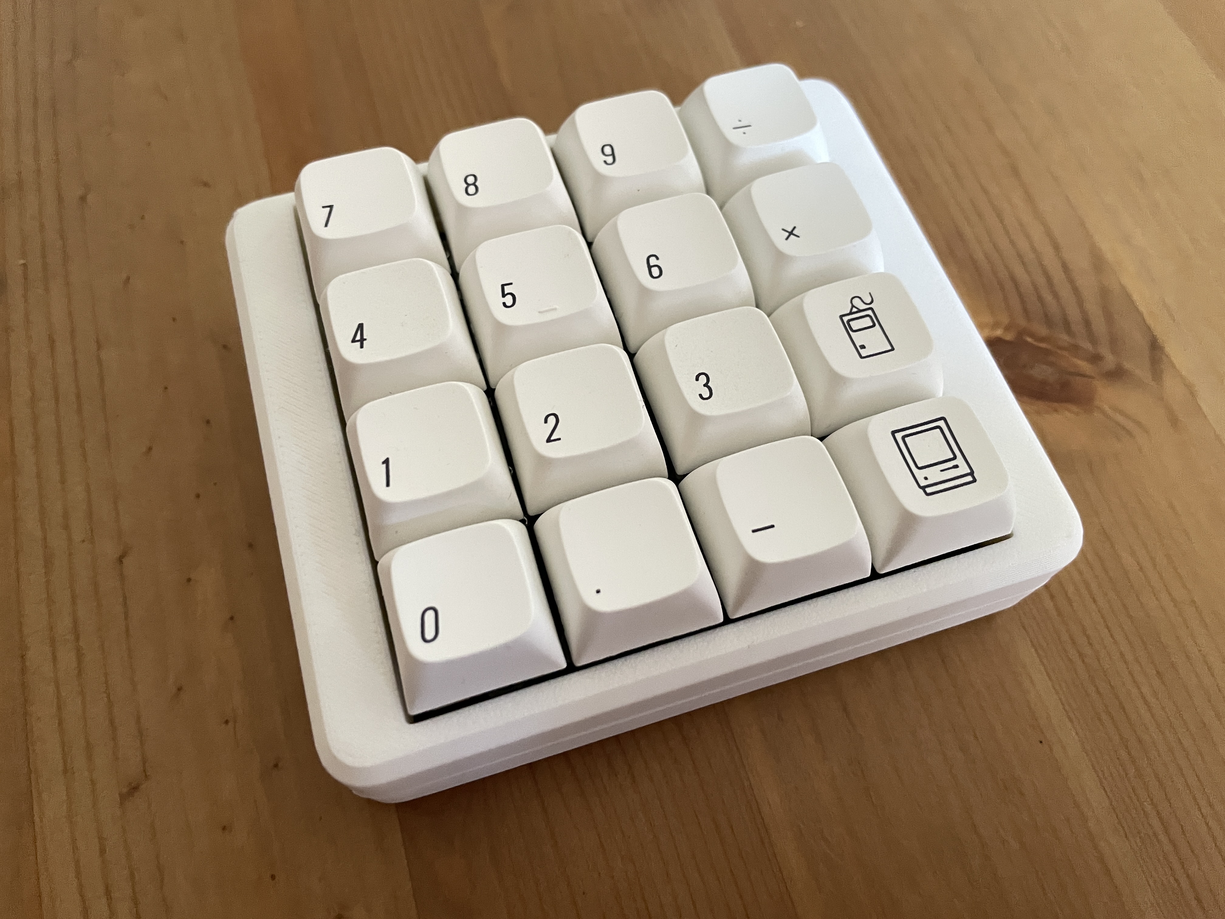 Sweet 16 Macro Pad Case