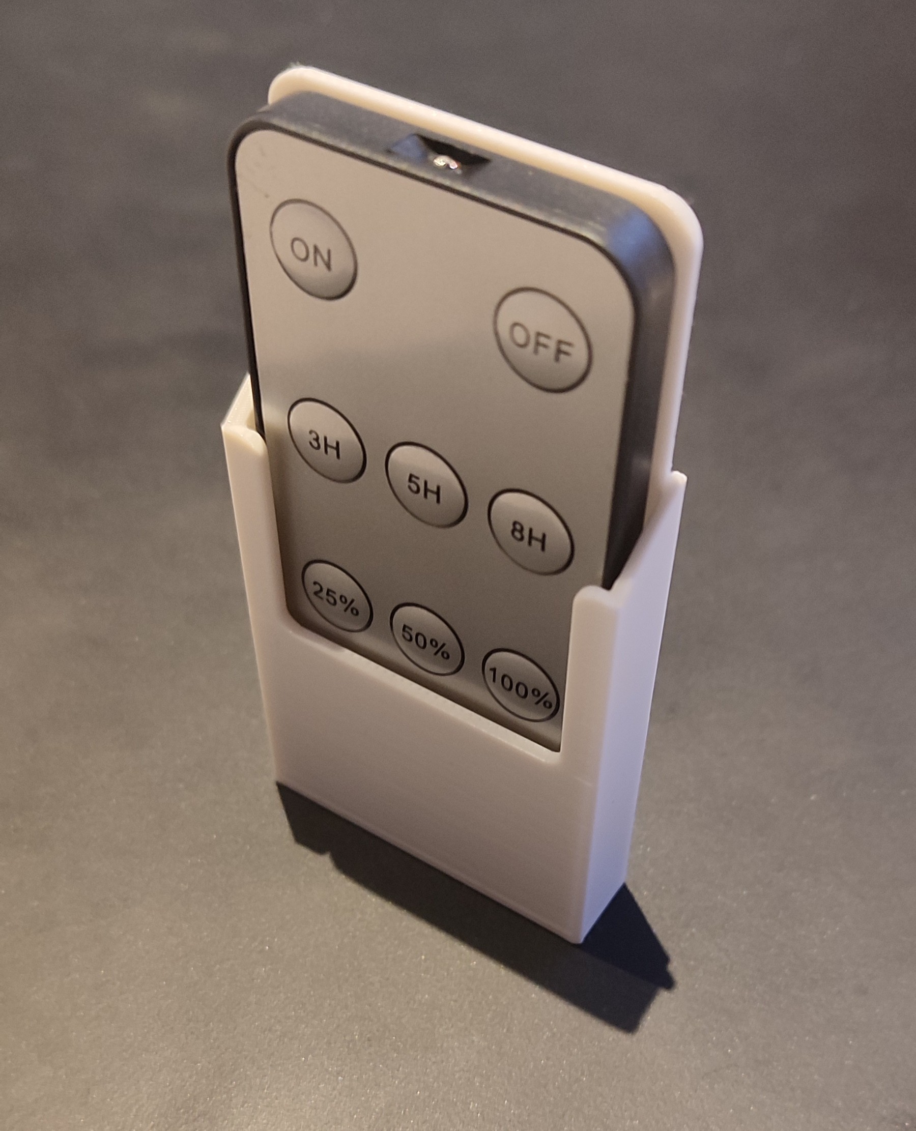 Simple holder LED remote controls with a width of 40x86x7mm.