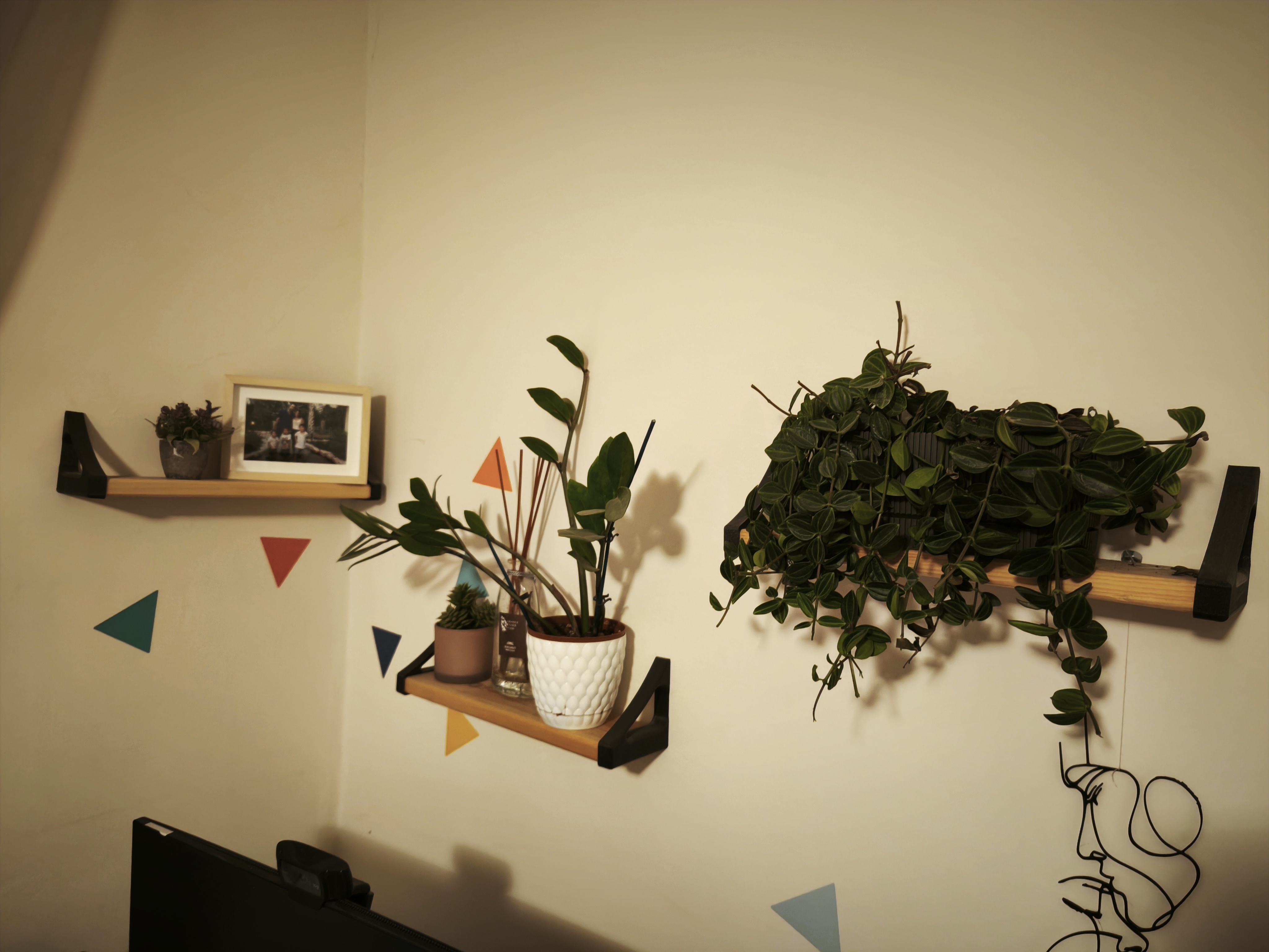 Miniatura 2 do modelo 3D simple shelf bracket
