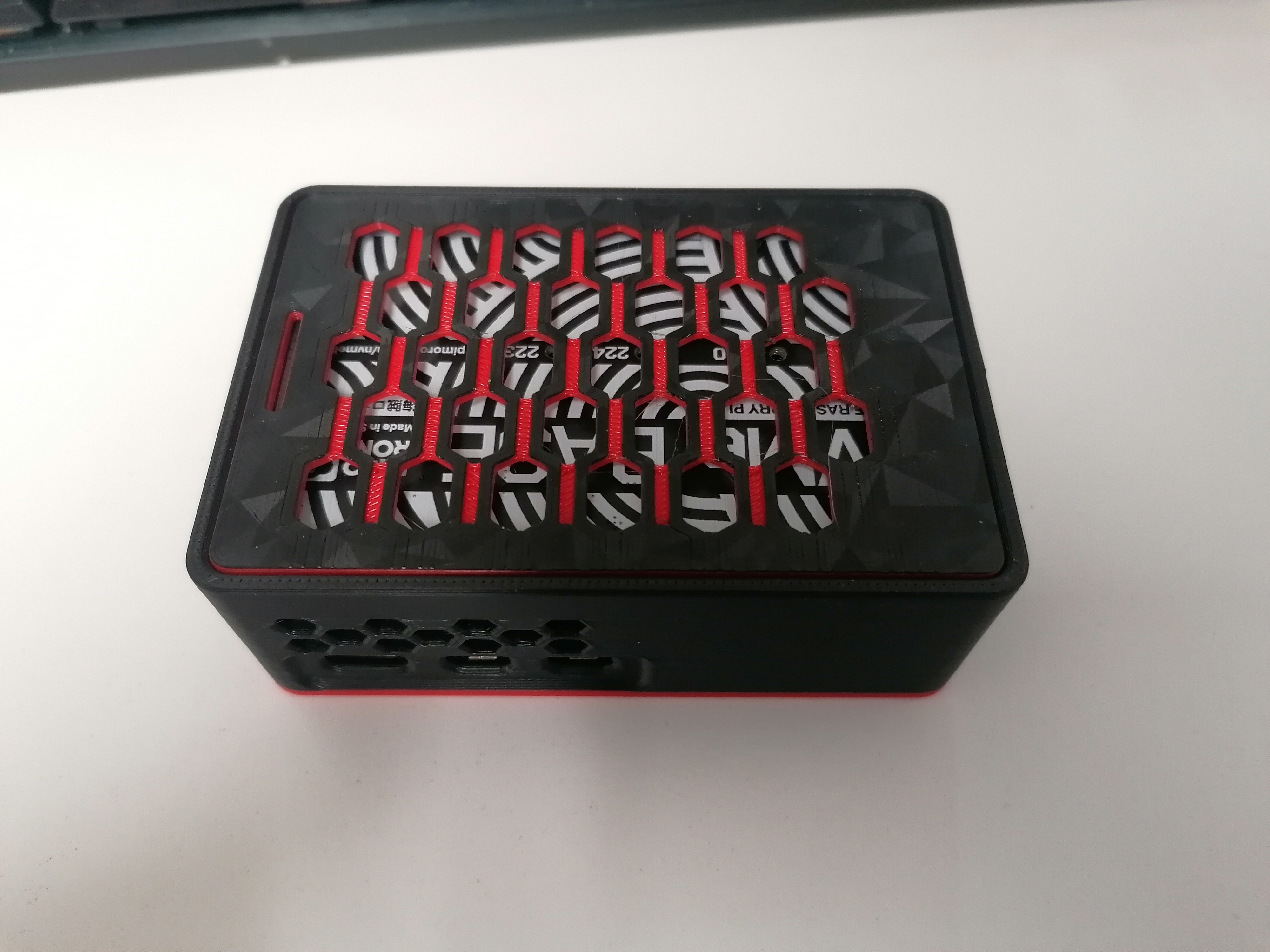 Raspberry Pi 5 + NVMe Pimoroni Hat case 3D model thumbnail