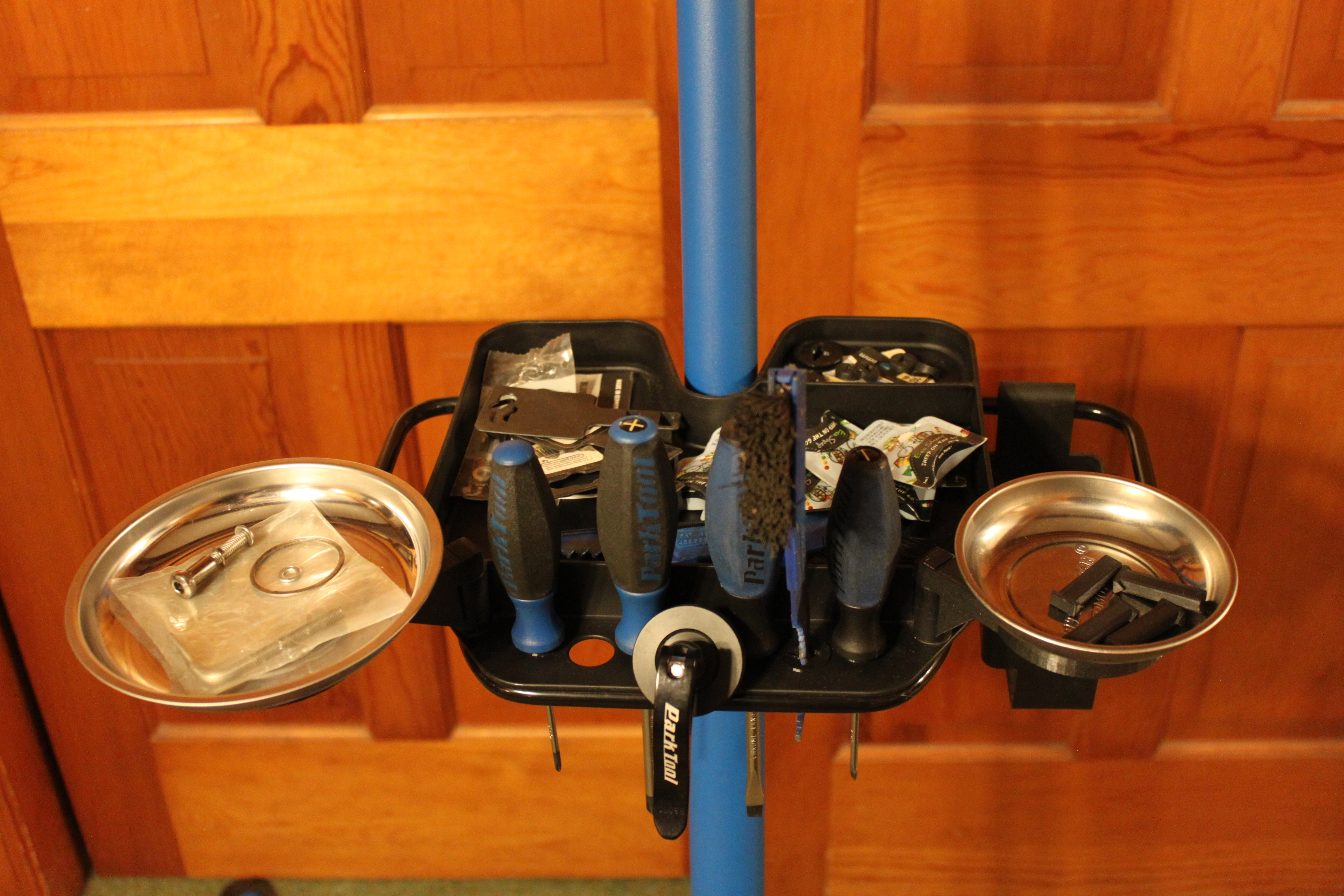 Magnetic parts tray holder for Park Tool Repair Stand Work Tray
