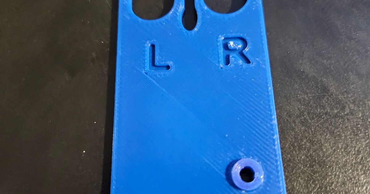 Grommet for Ear Bud Holder by Grant Carroll Download free STL model