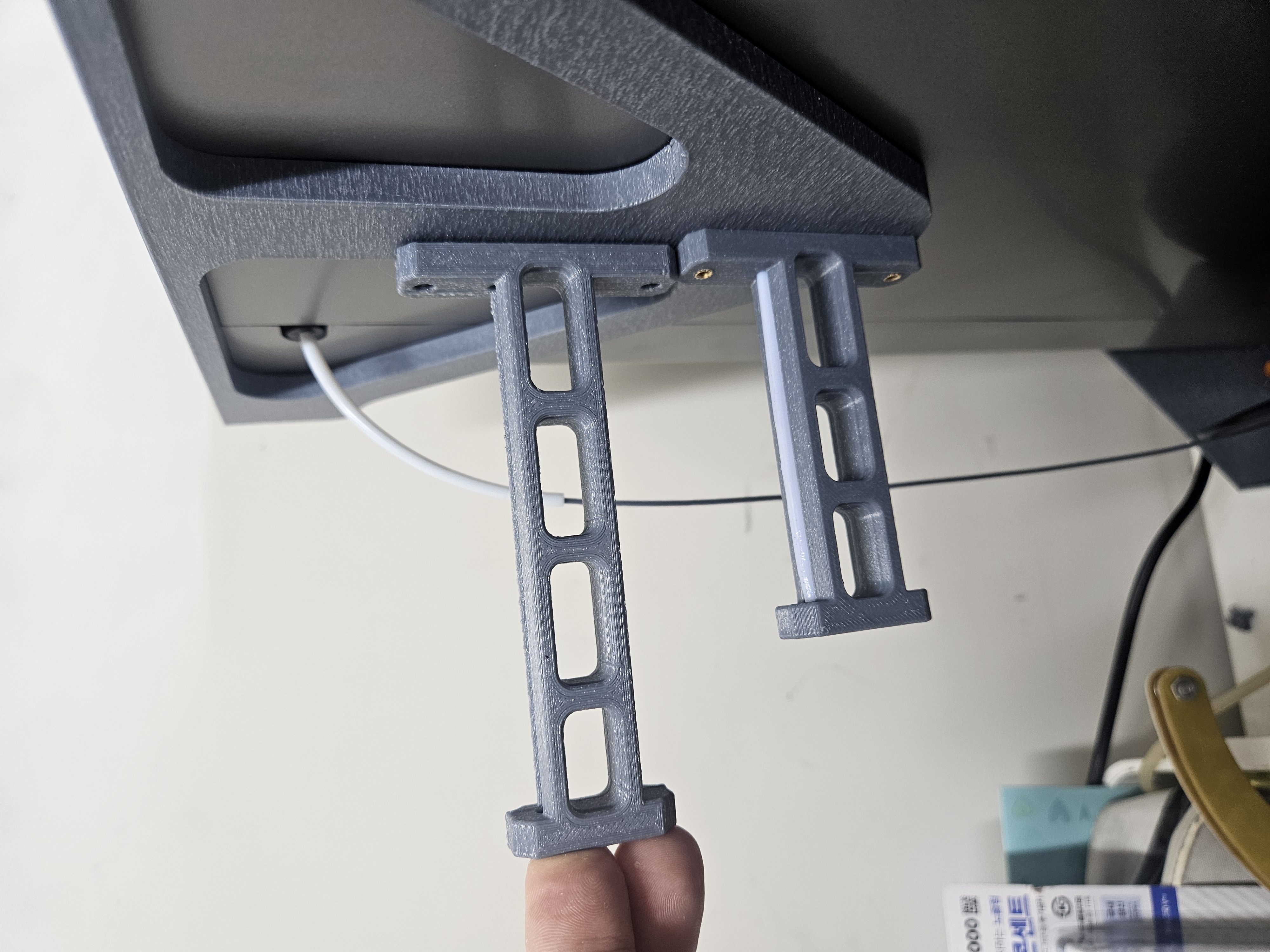 Miniatura 5 do modelo 3D QIDI plus 4 side spool mount