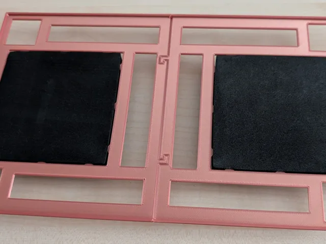 Anti-vibration pad mounting for speakers
