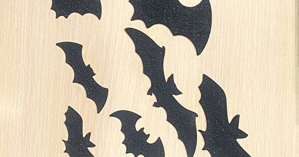 Halloween Bat by RuppiD Download free STL model