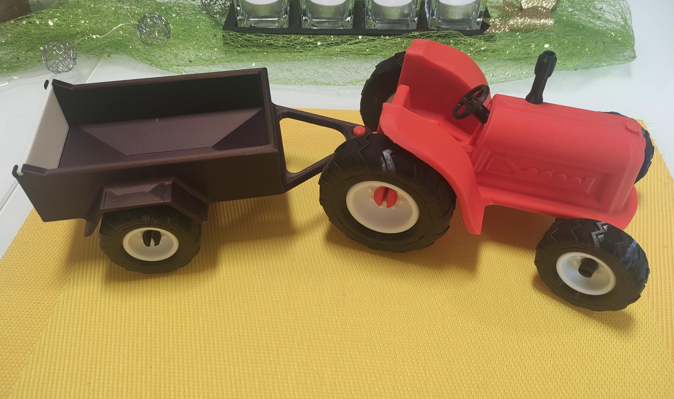 Traktor — miniatura 3