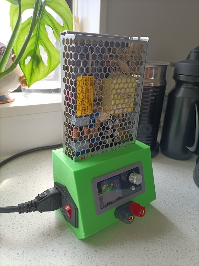 E-Lab Power Supply