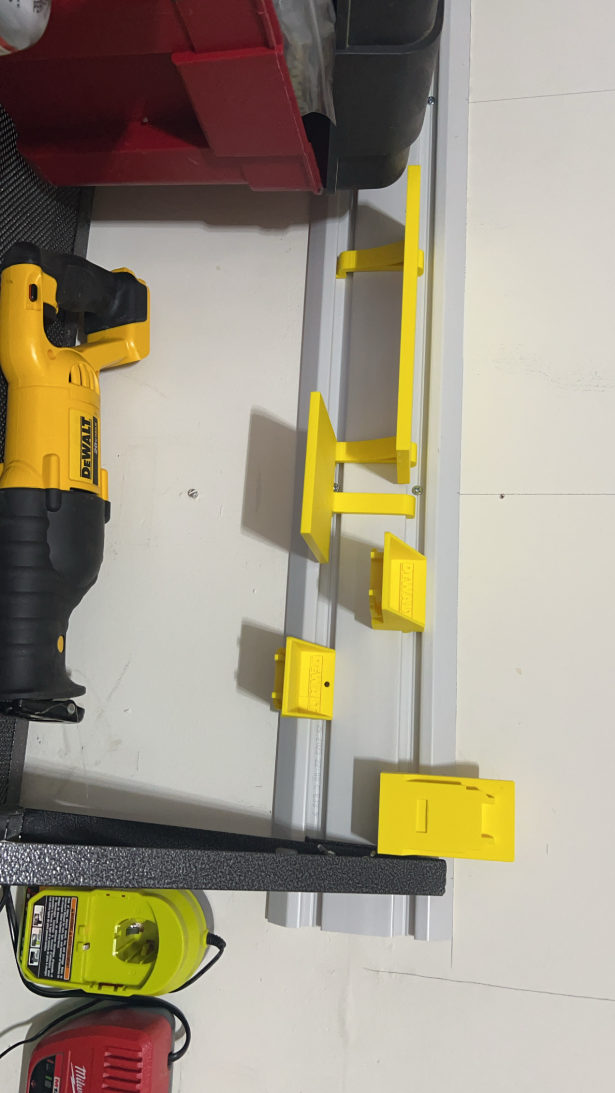 Dewalt Gladiator GearTrack Tool Hangers