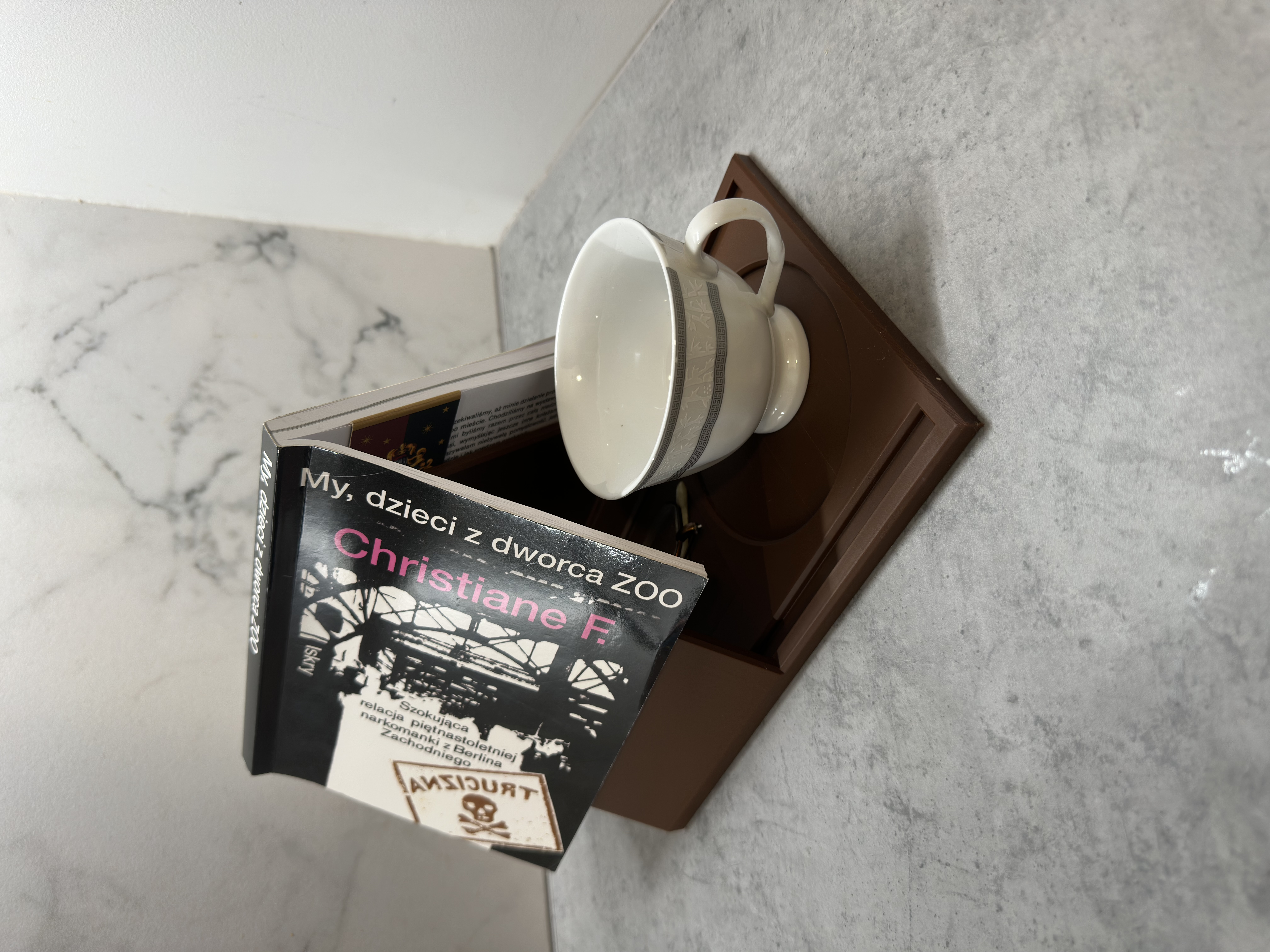 Miniatura 5 do modelo 3D Book rest