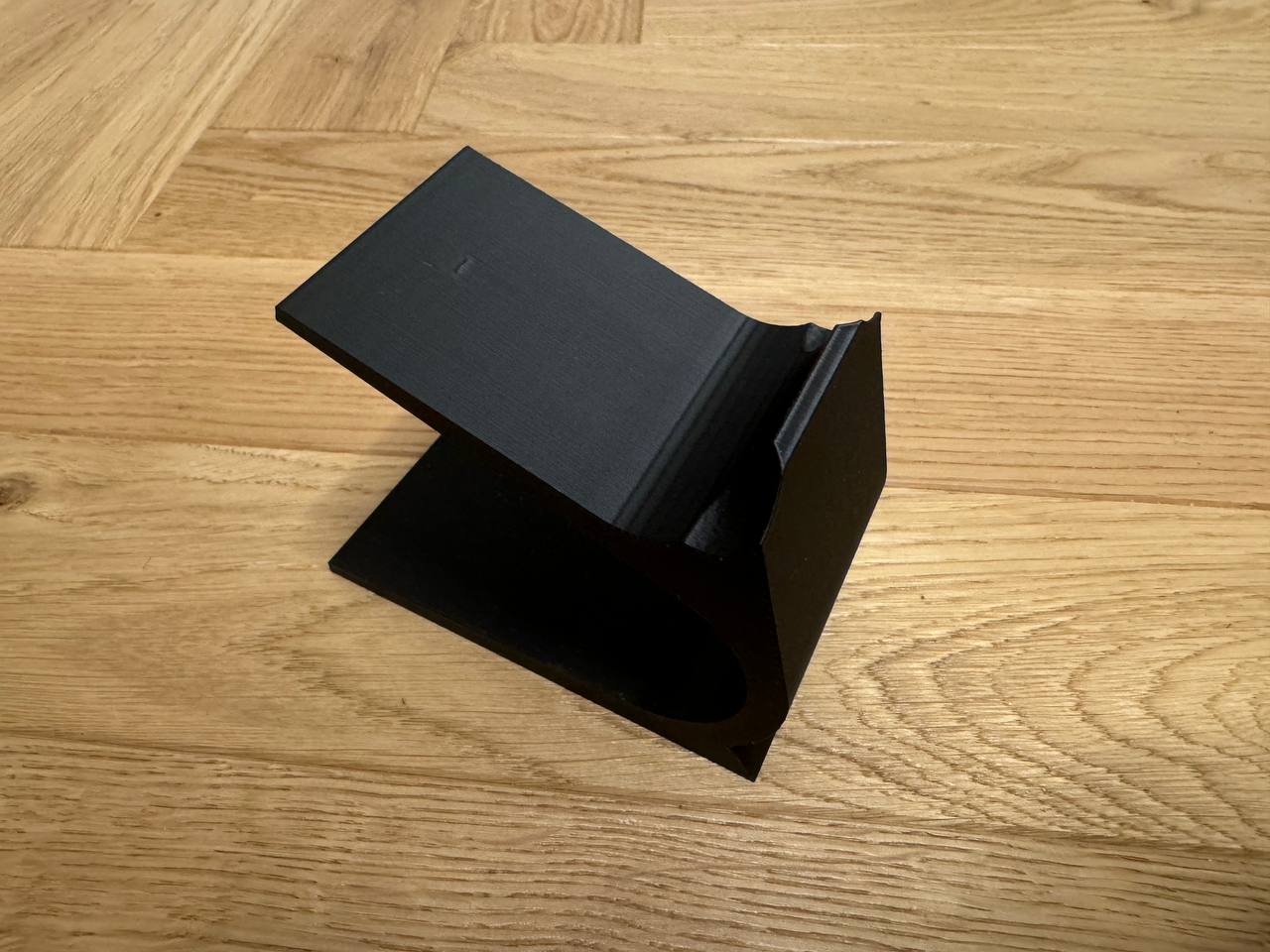PS4 Controller stand without logo