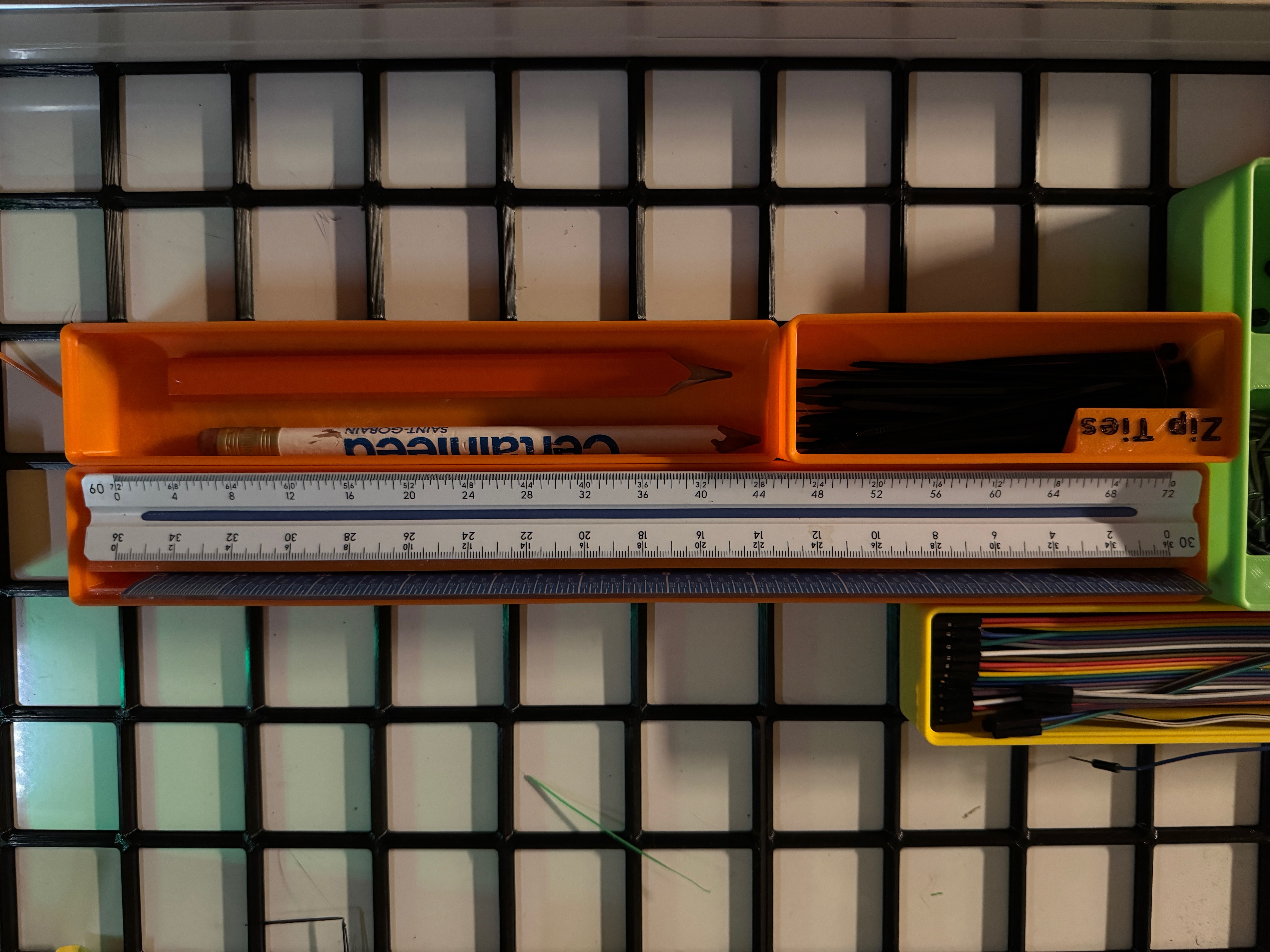 Gridfinity Ruler Holder Bin