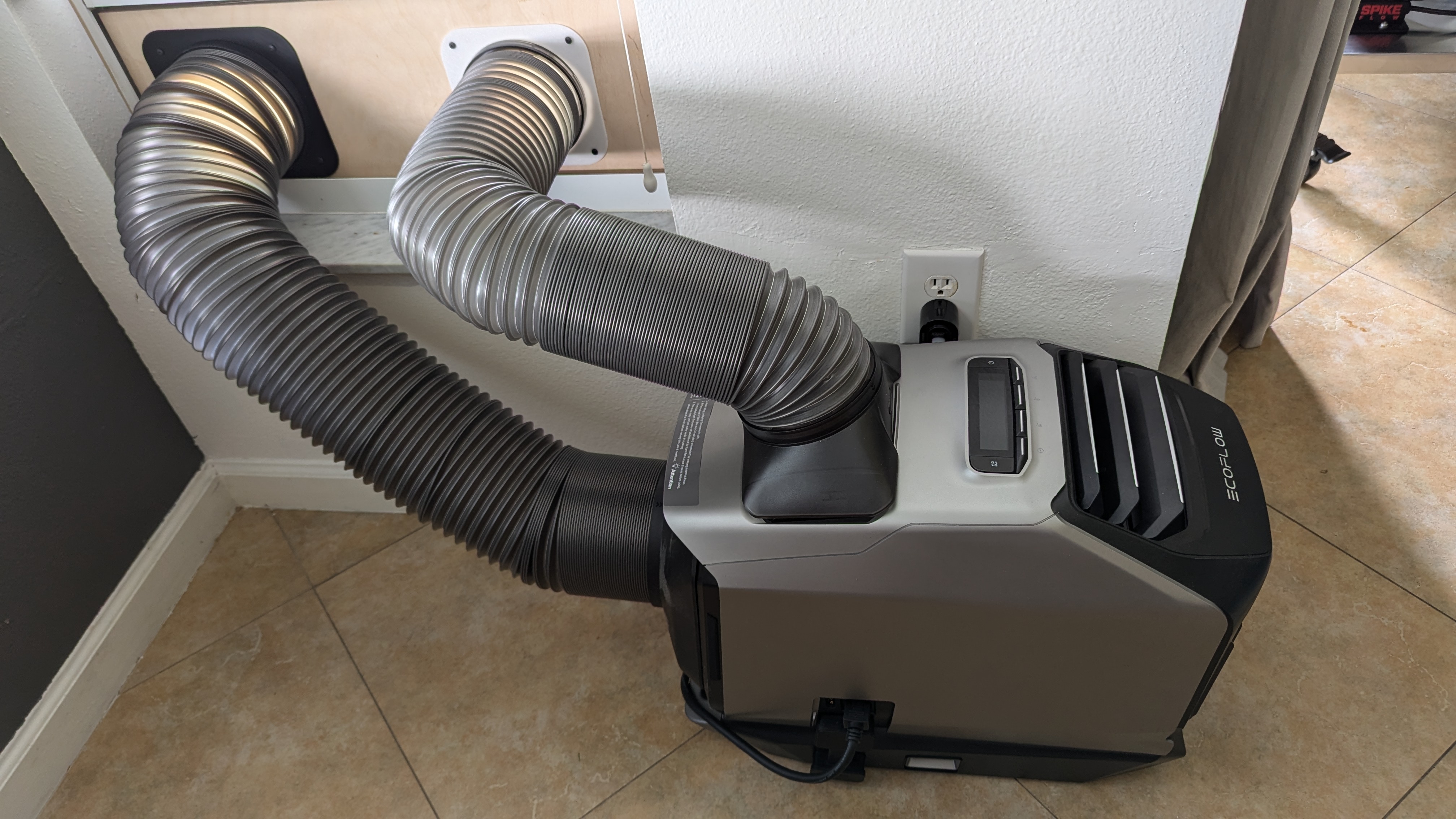 EcoFlow WAVE 2 Portable Air Conditioner with Heater Exhaust duct connectors