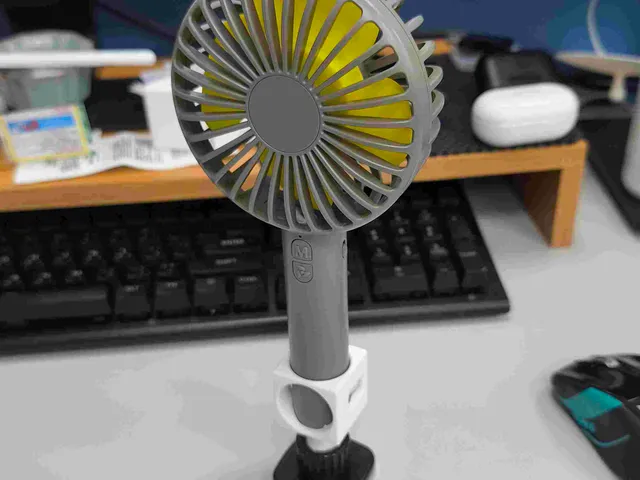 A handy fan adapter for 17mm ball mount
