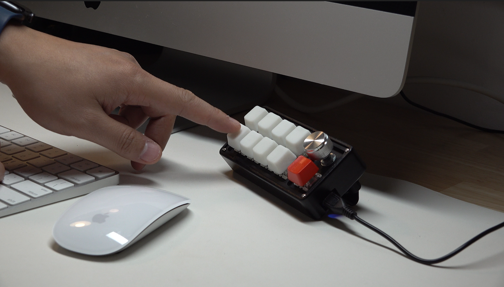Macro Keyboard (9keys + 1knob)