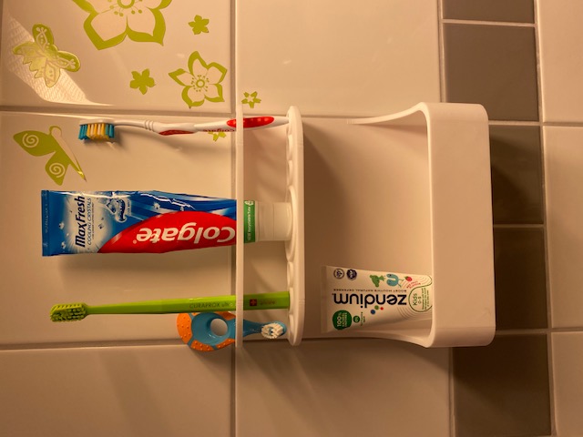 Miniatura 2 do modelo 3D Bathroom Shelf