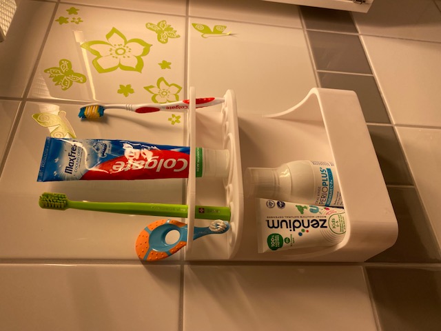 Miniatura 4 do modelo 3D Bathroom Shelf