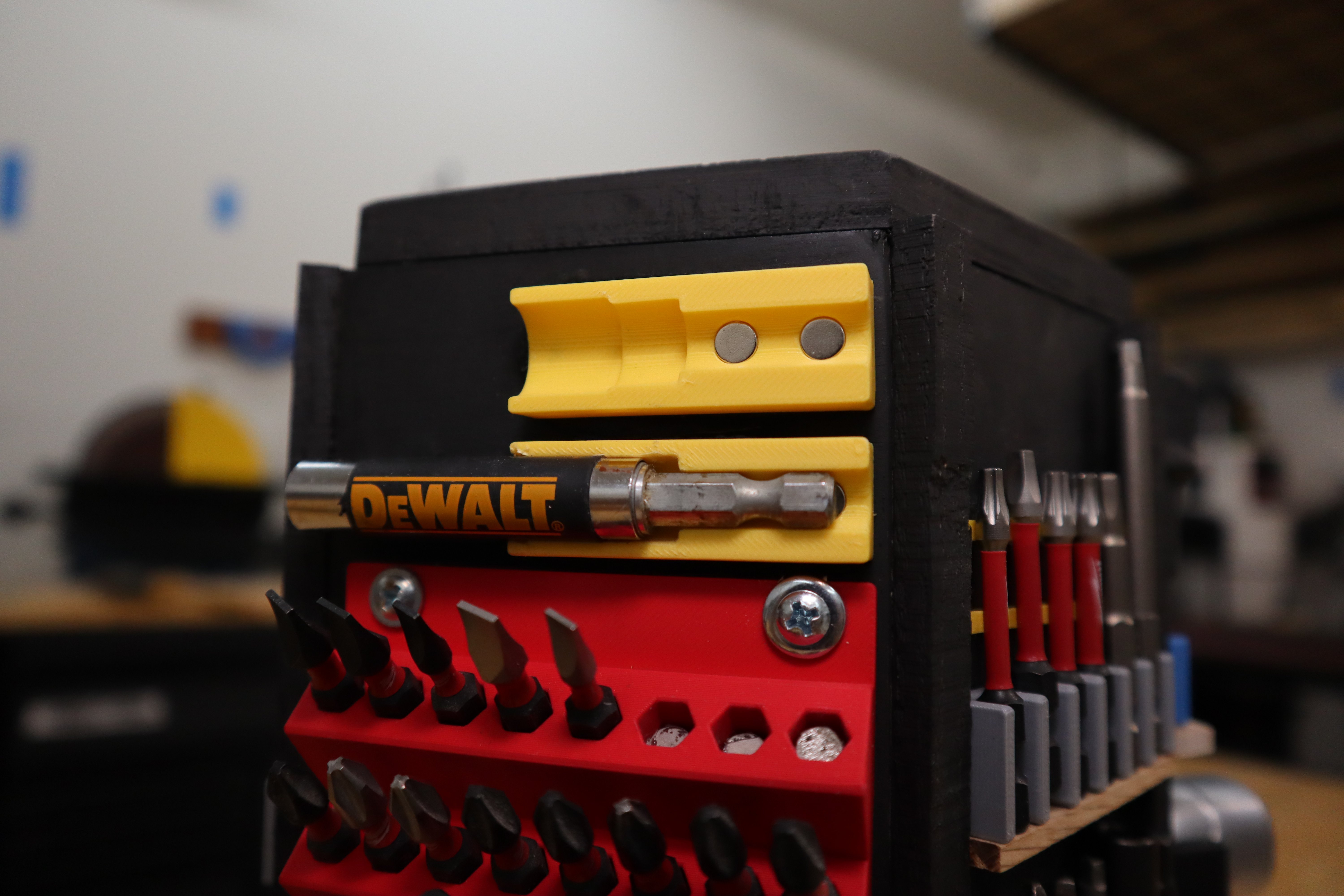 Miniatura 4 do modelo 3D Ultimate Bit Holder