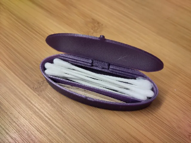 Cotton bud / toothpick case