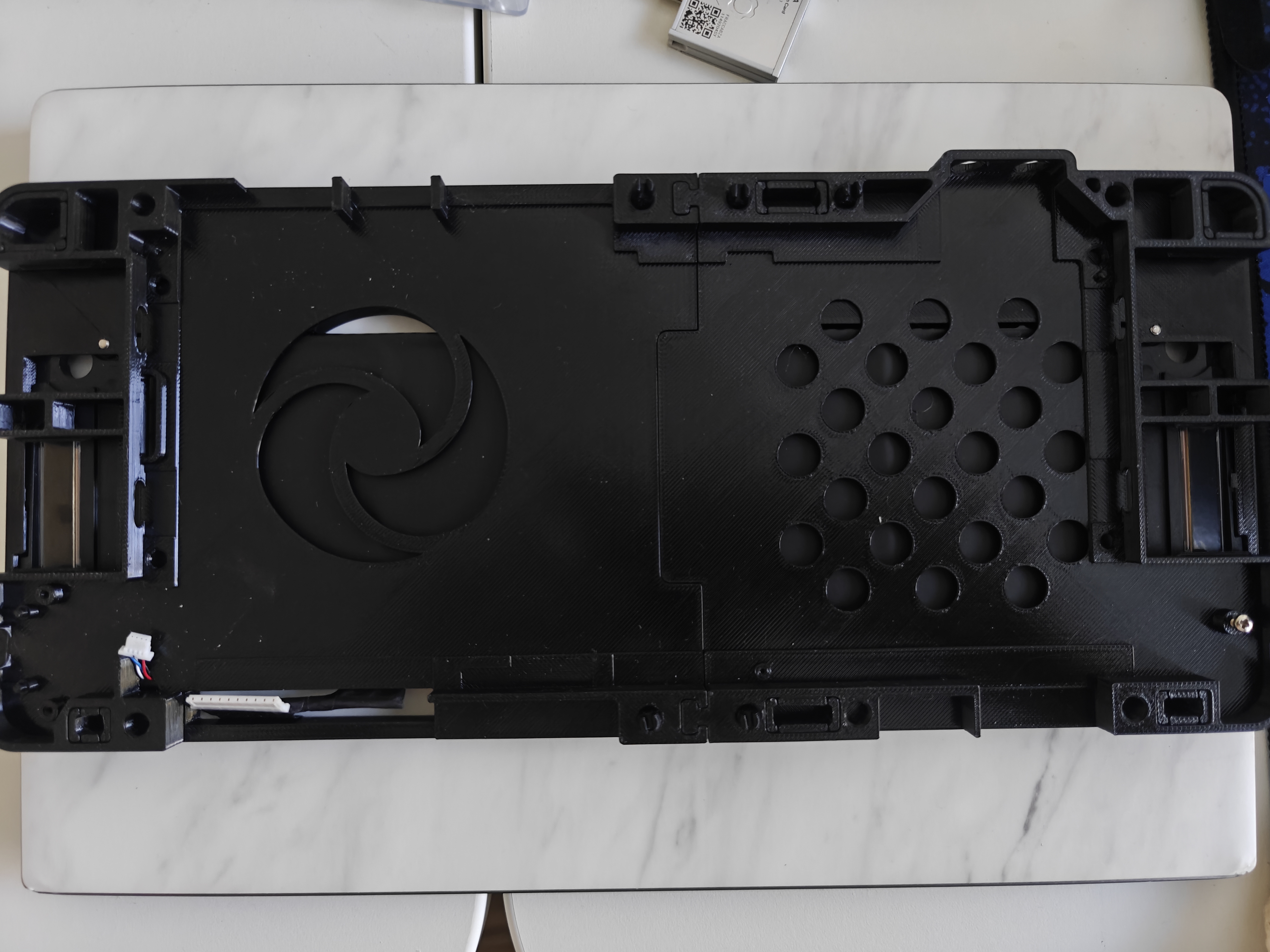 Framework 13 Mainboard Case with Battery — thumbnail 3