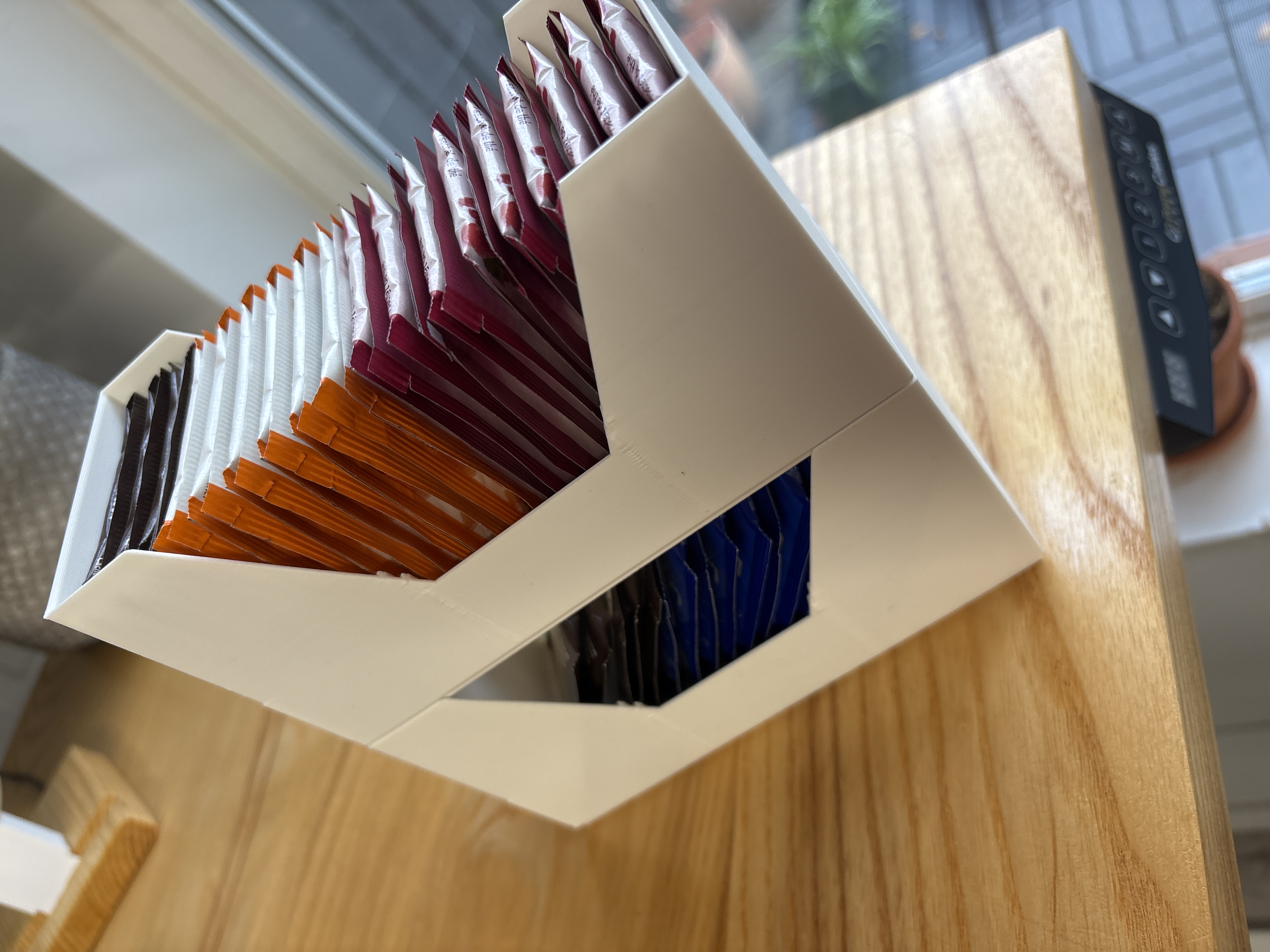 Miniatura 2 do modelo 3D Tea Box Storage
