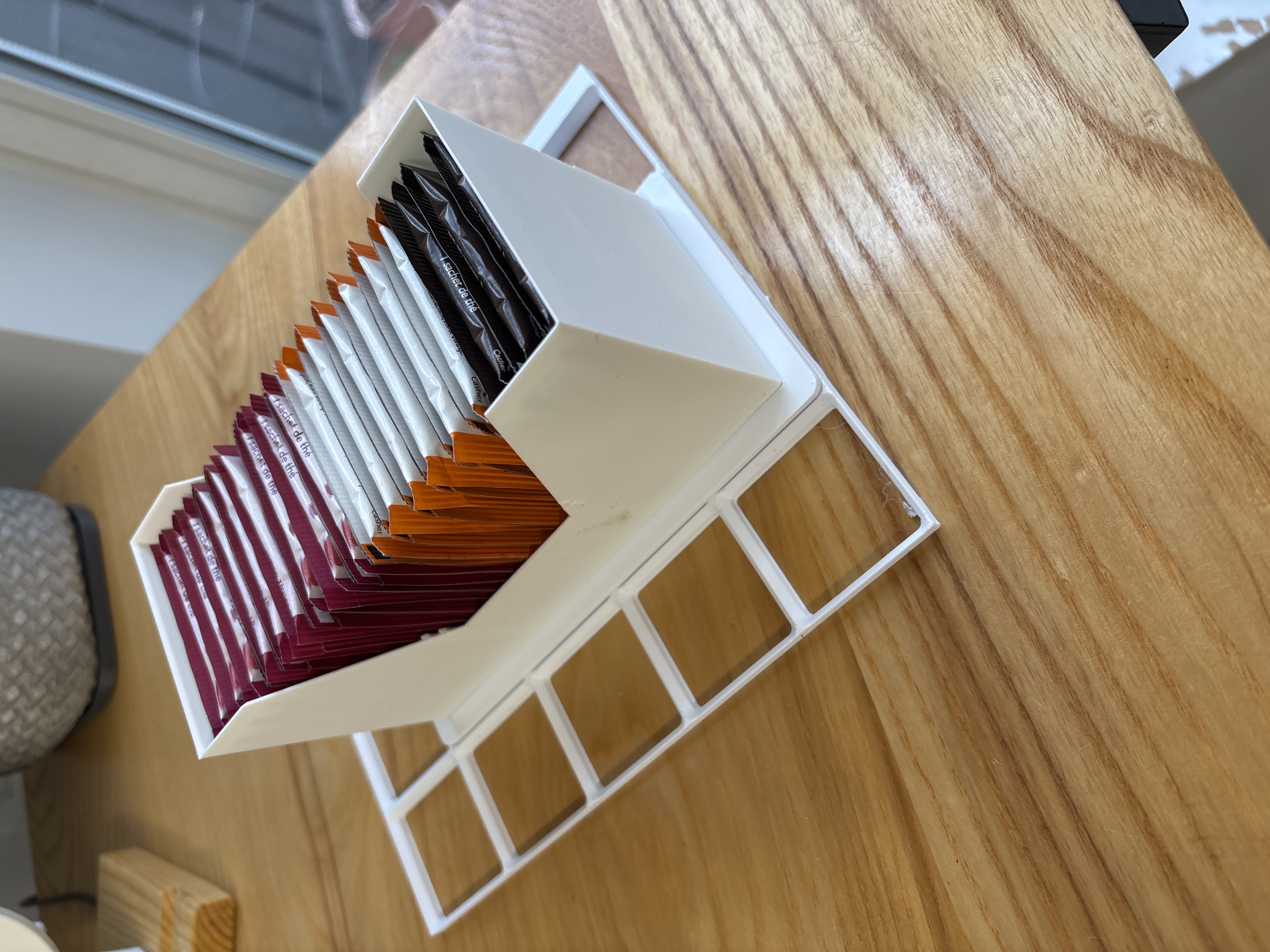 Miniatura 5 do modelo 3D Tea Box Storage