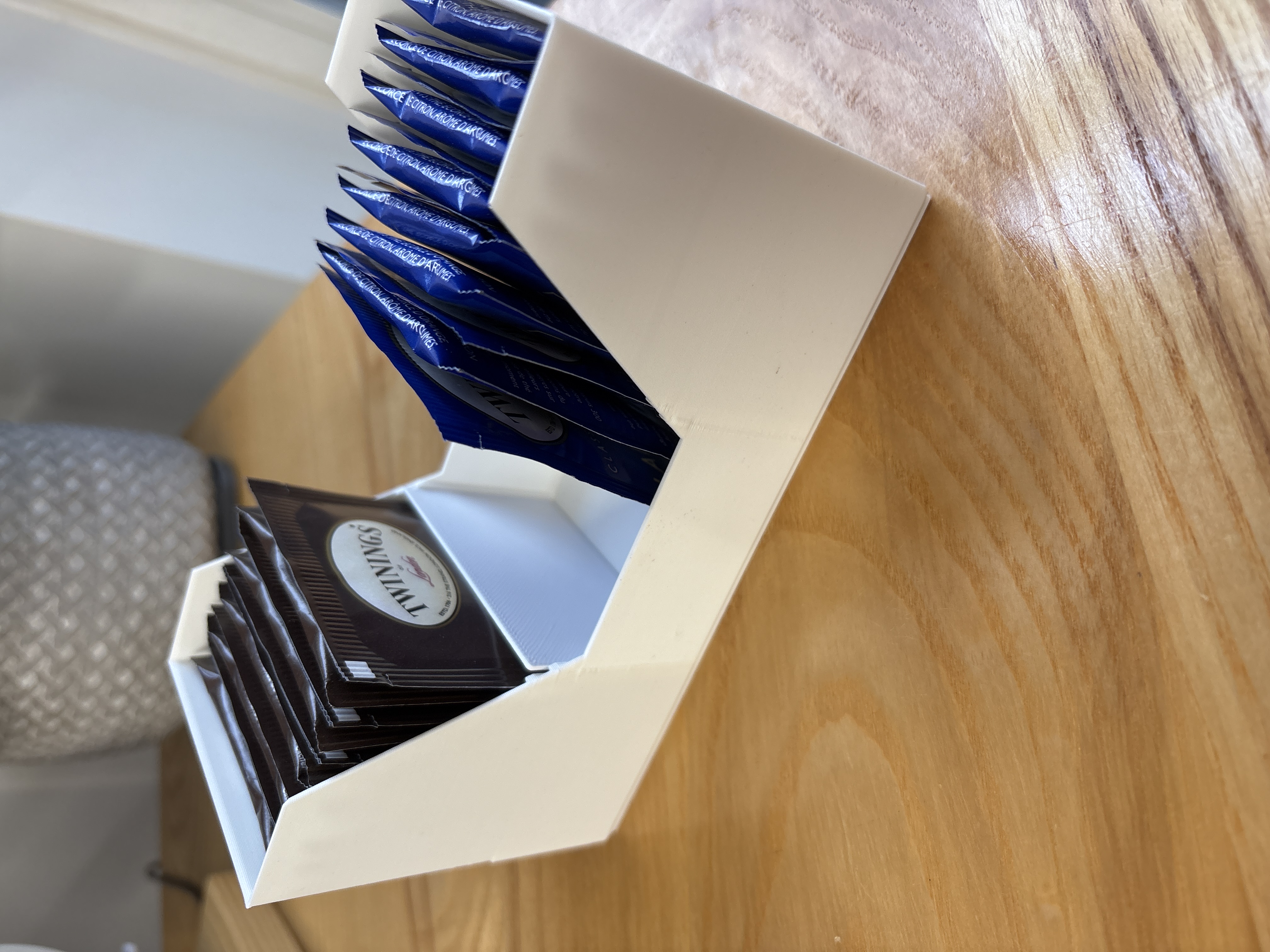 Miniatura 6 do modelo 3D Tea Box Storage