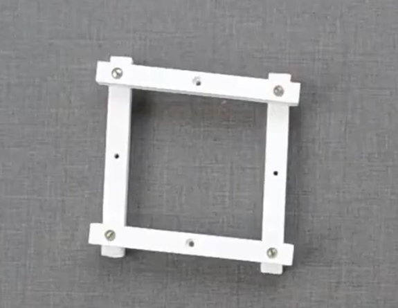 Centerline tool with parallelogram