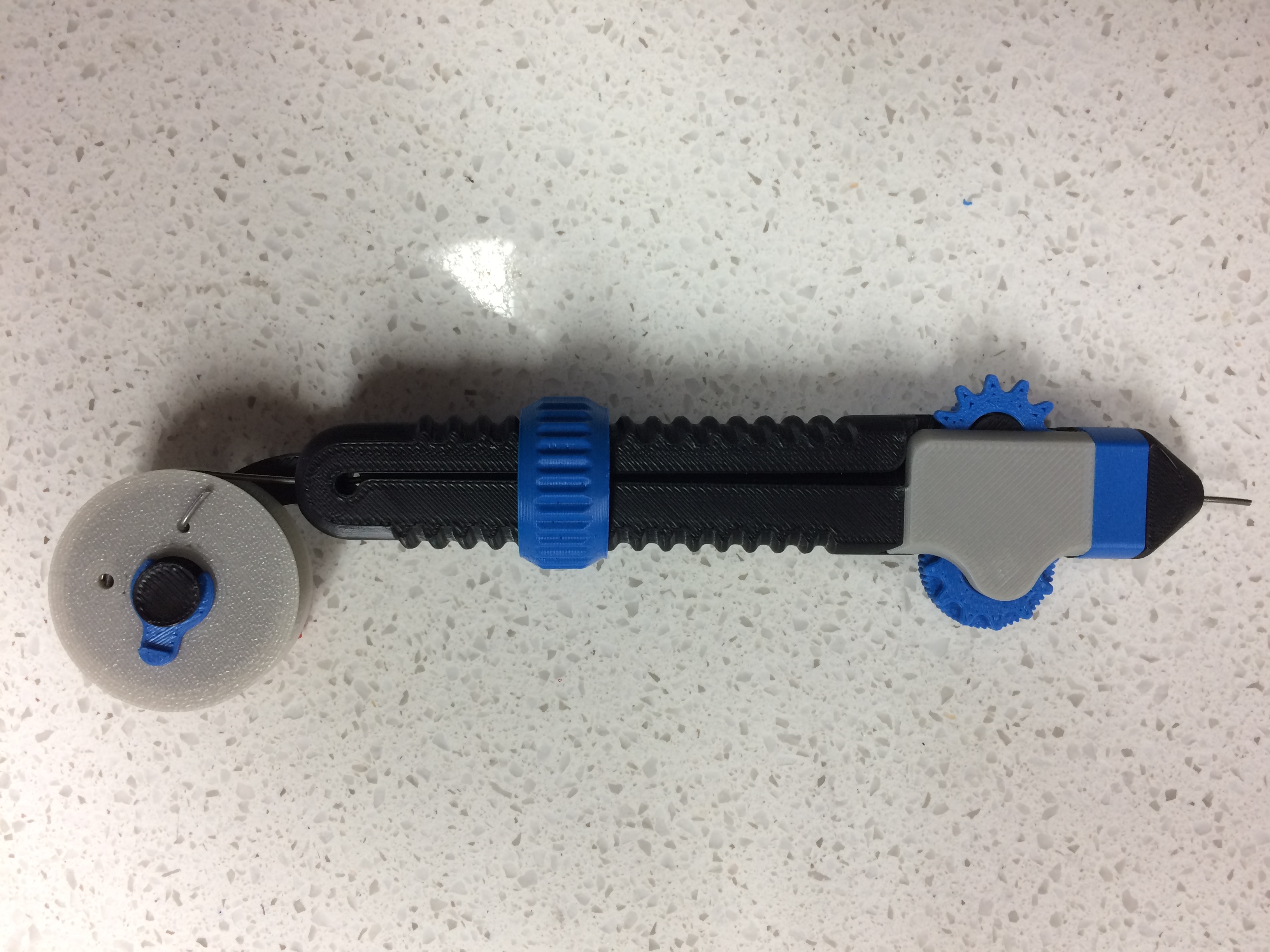 Solder scroll low profile adjustment knob
