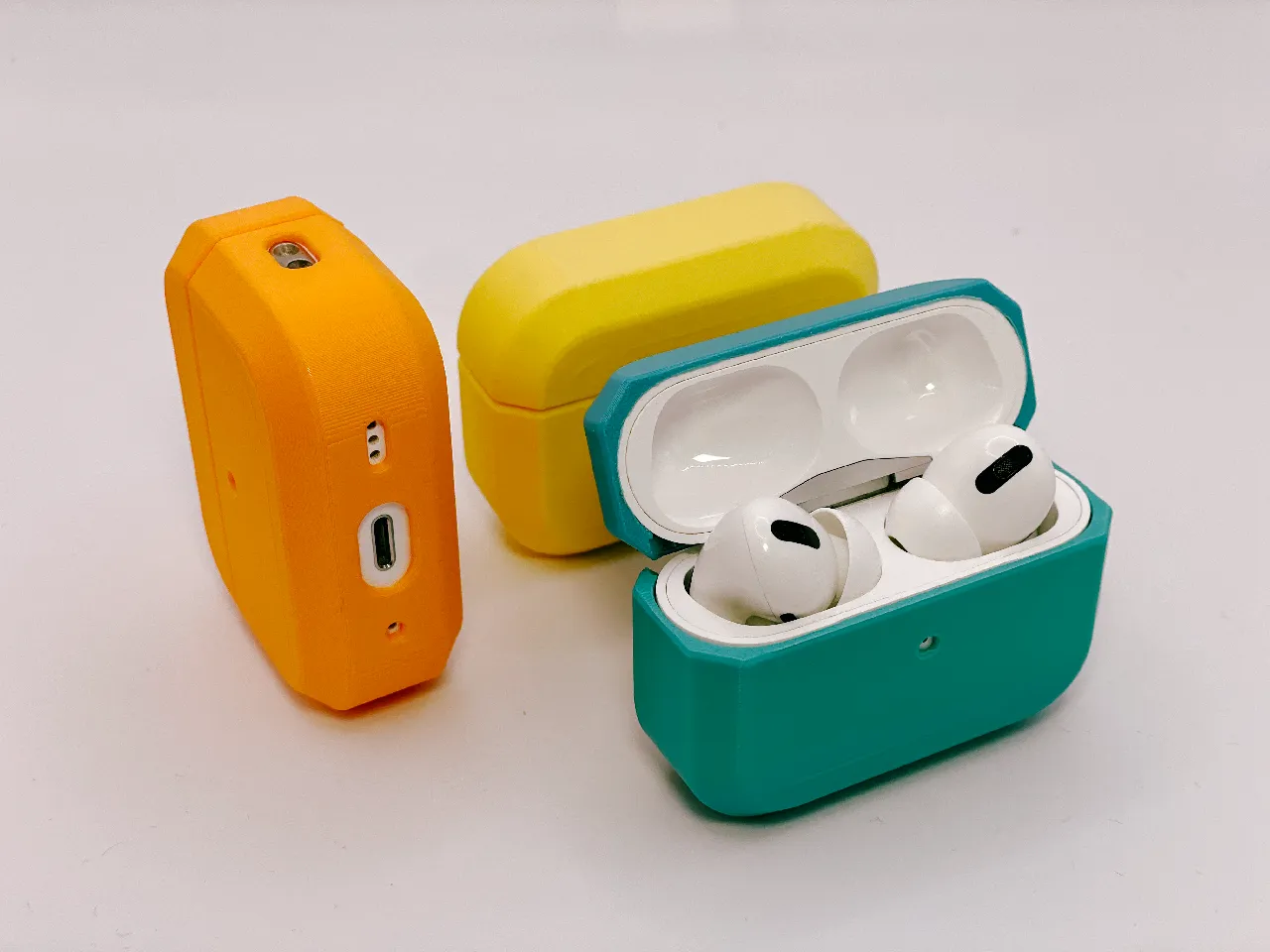 Amazon.com: MINSCOSE Compatible with AirPod Pro Clear Case