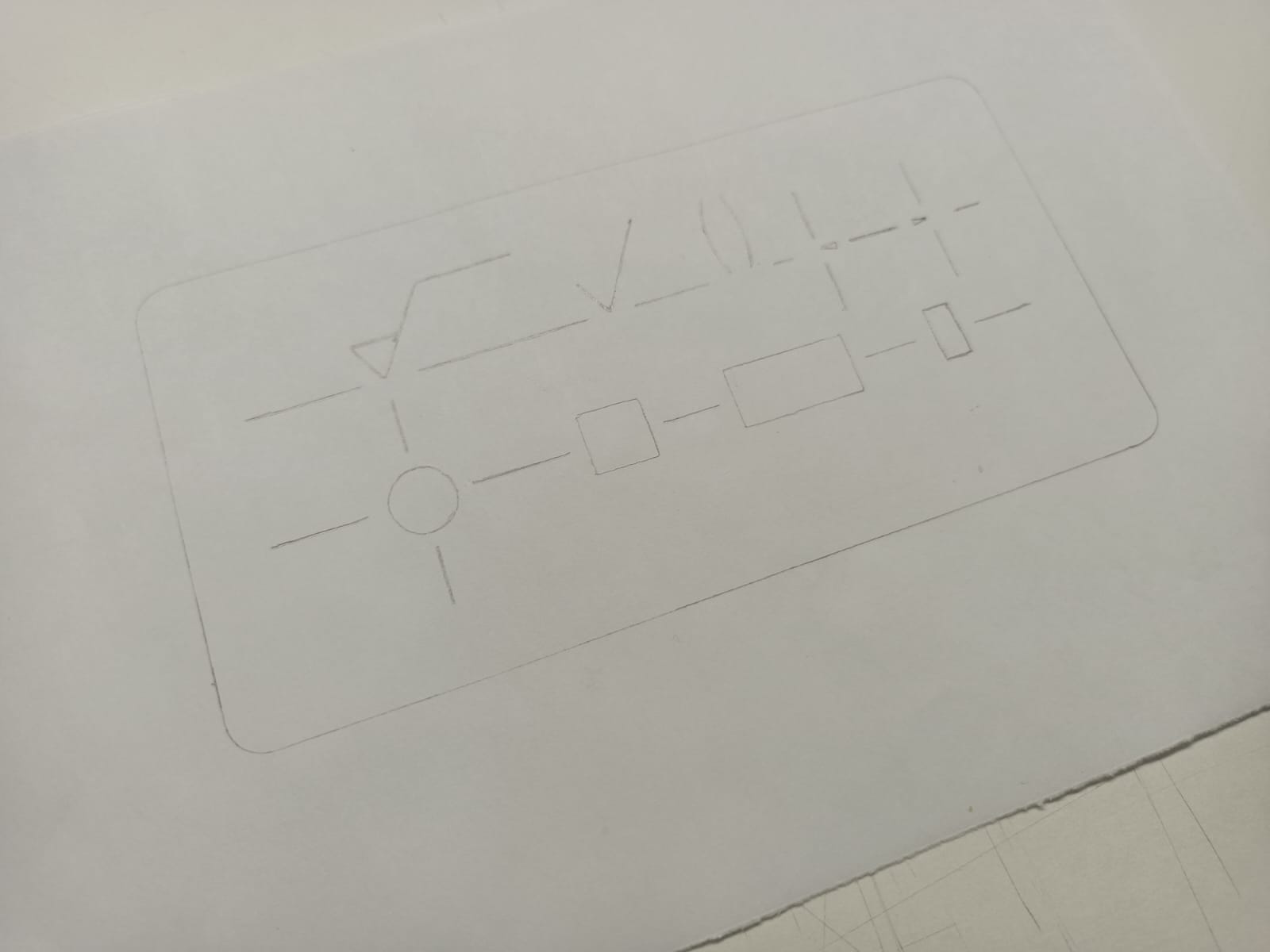 Essential stencil for technical drawing (ISO) by Pietro Ferrari