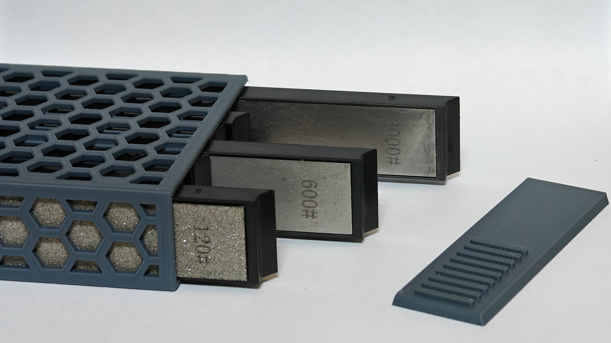 Sharpening diamond stones box