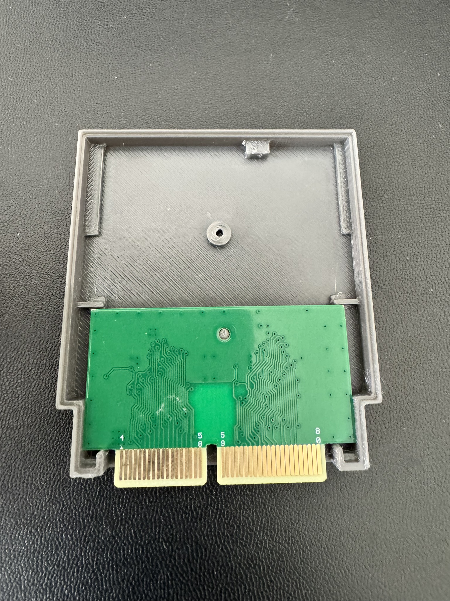 TinyTendo TNYNROM Cartridge Bottom by Pears Download free STL model