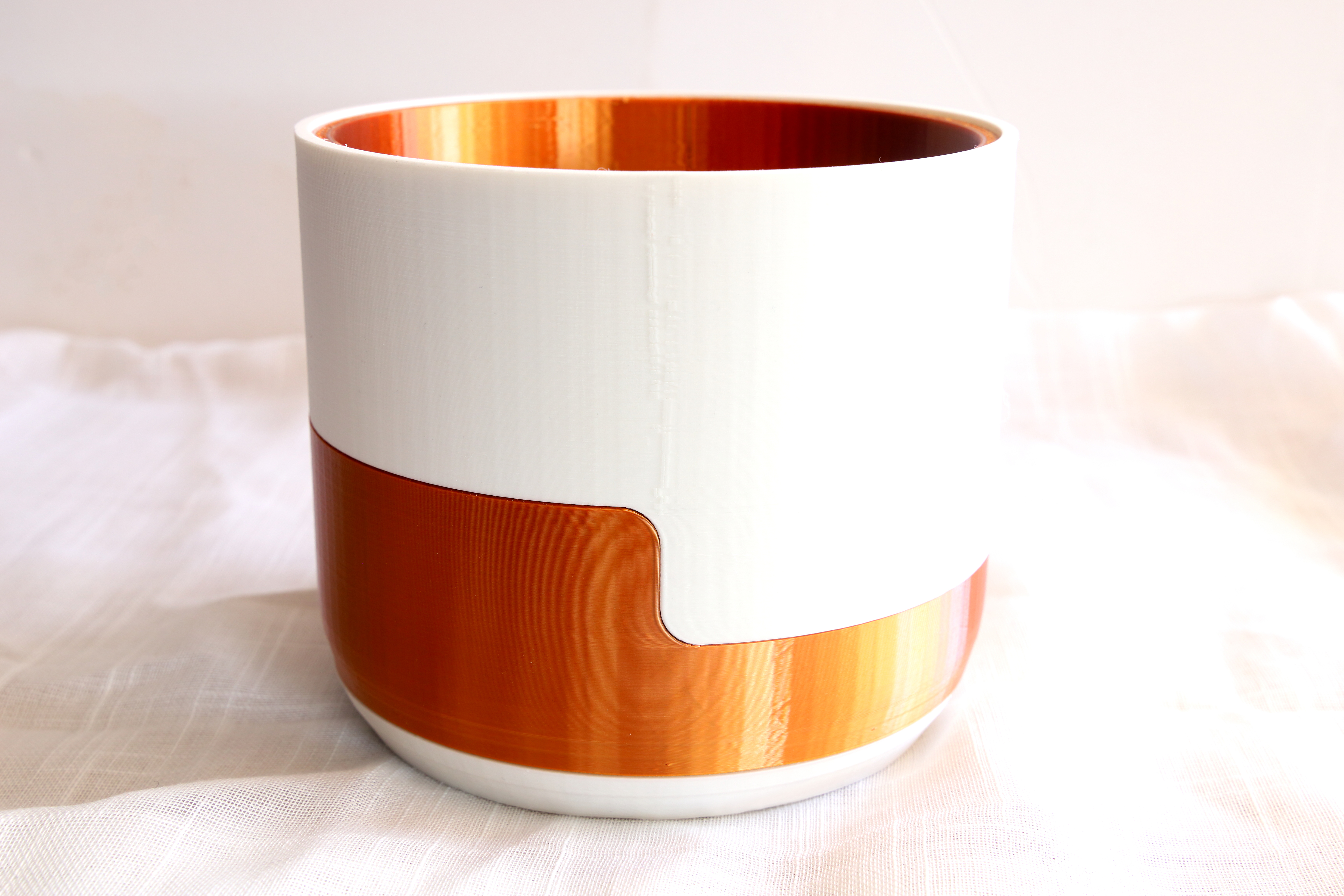 Dual Color Planter with bottom plate 3D model thumbnail