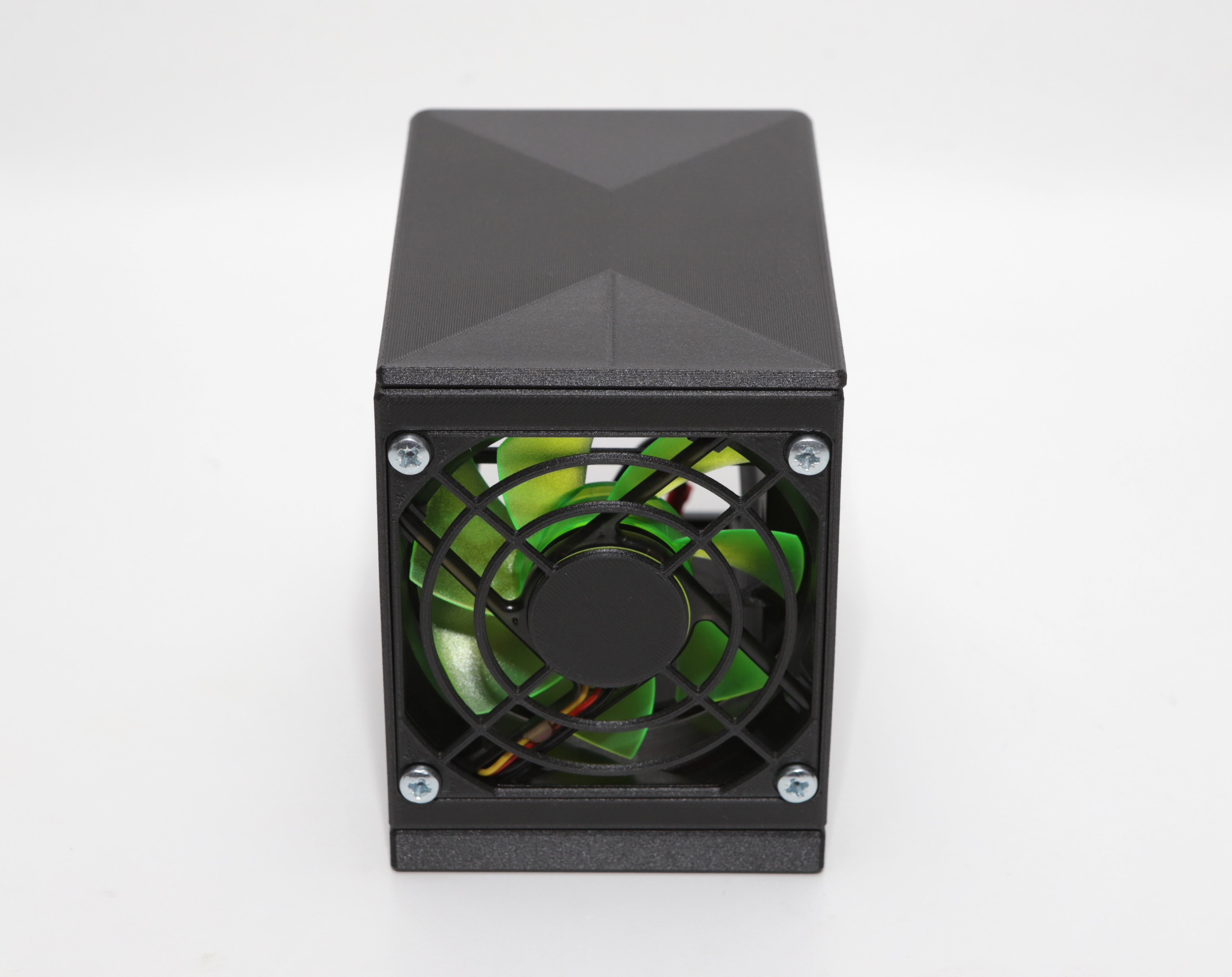 Miniatura 2 do modelo 3D Raspberry Pi Rack with Fan