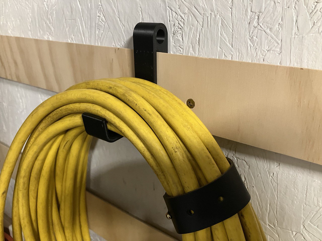 Large french cleat hook/hanger