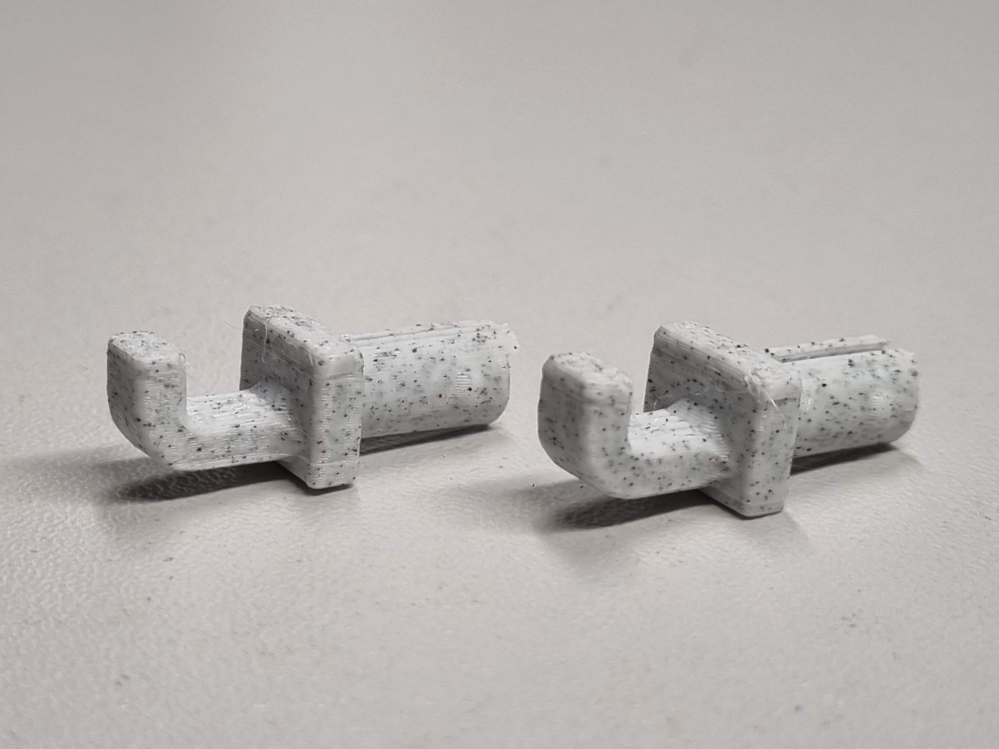Miniatura 2 do modelo 3D Tiny IKEA IVAR Hook