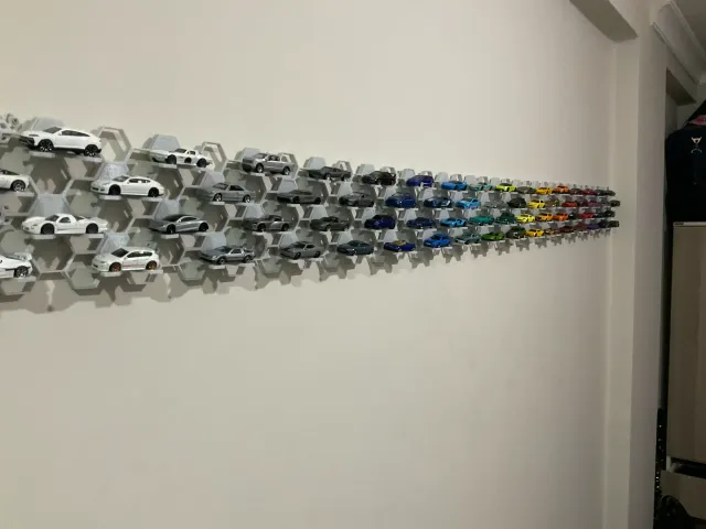 Hotwheels Honeycomb Wall Display Stand