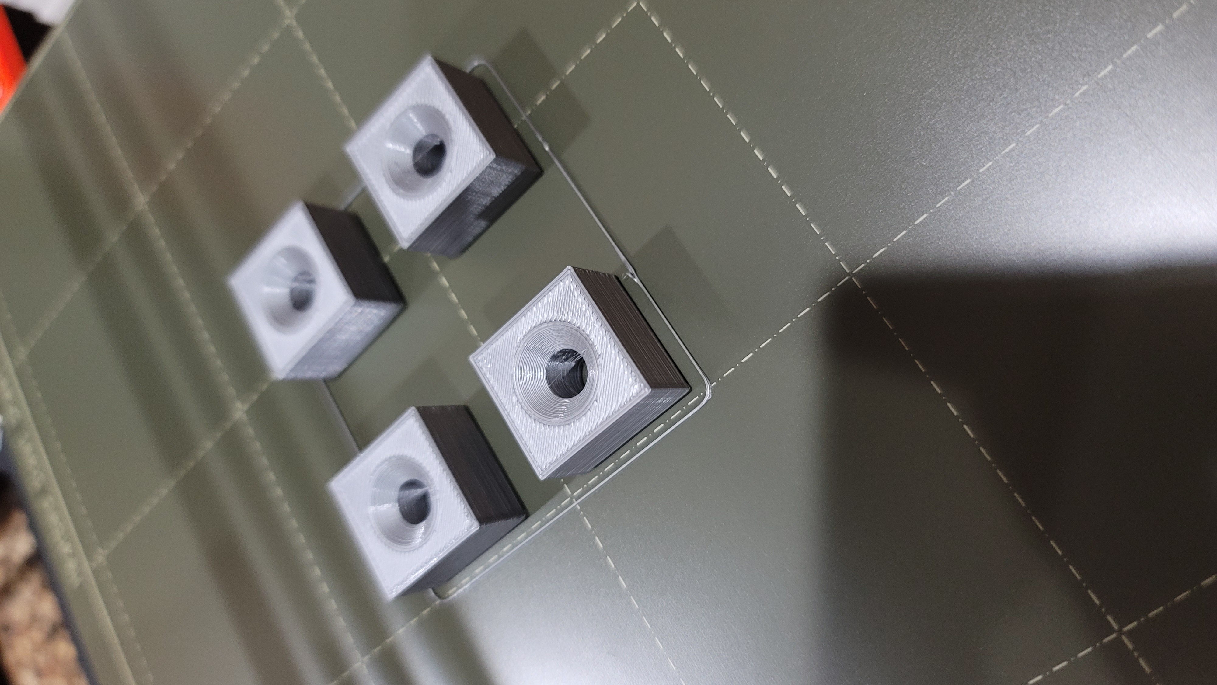 Spacer for 3mm media